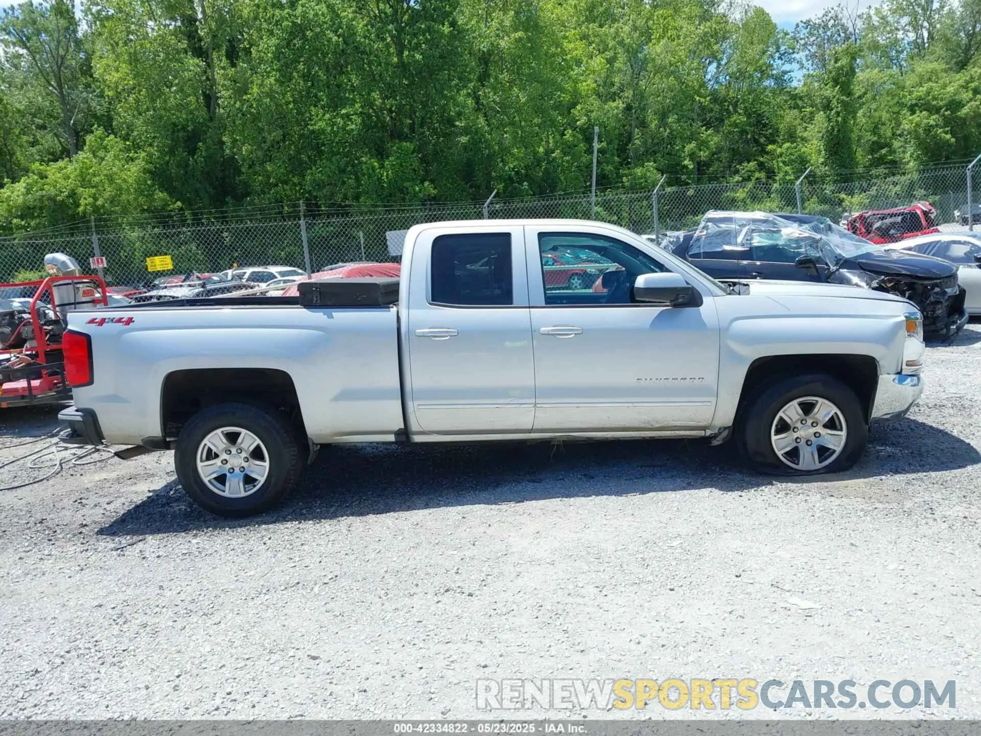 13 Photograph of a damaged car 2GCVKPEC2K1158309 CHEVROLET SILVERADO 1500 LD 2019