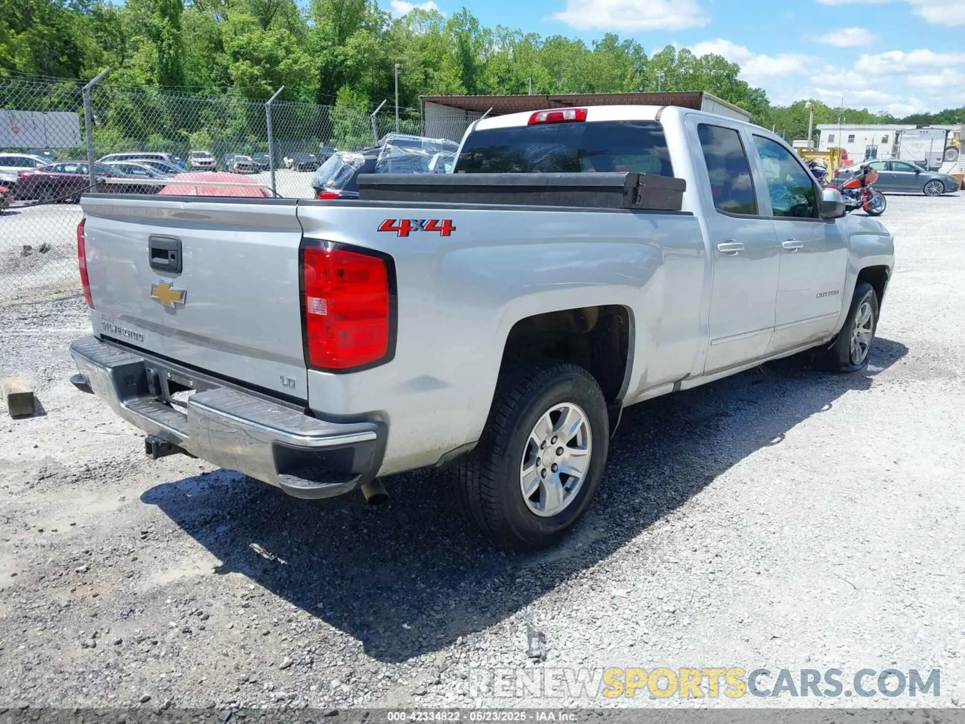 4 Photograph of a damaged car 2GCVKPEC2K1158309 CHEVROLET SILVERADO 1500 LD 2019