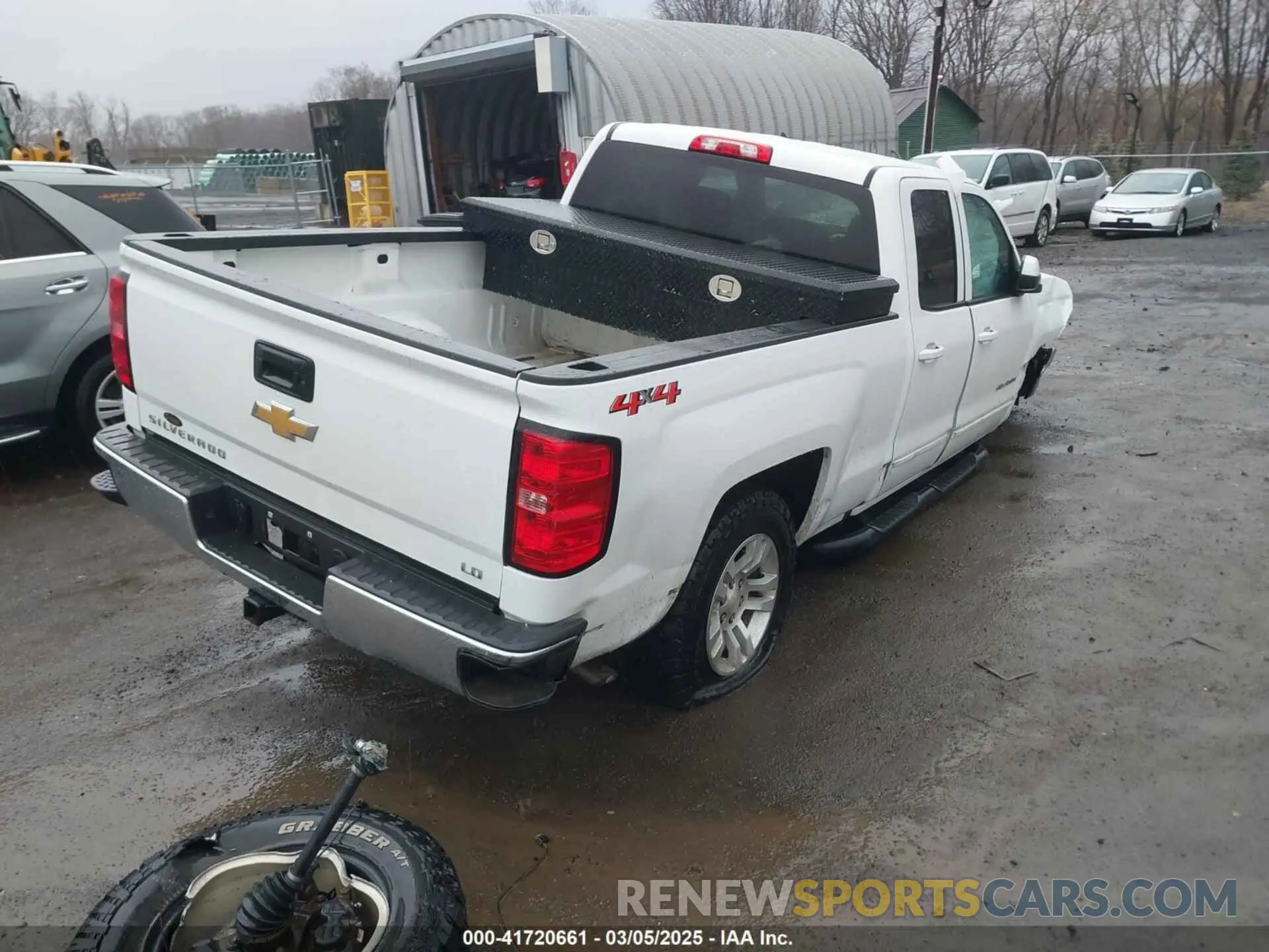 4 Photograph of a damaged car 2GCVKPEC3K1107675 CHEVROLET SILVERADO 1500 LD 2019