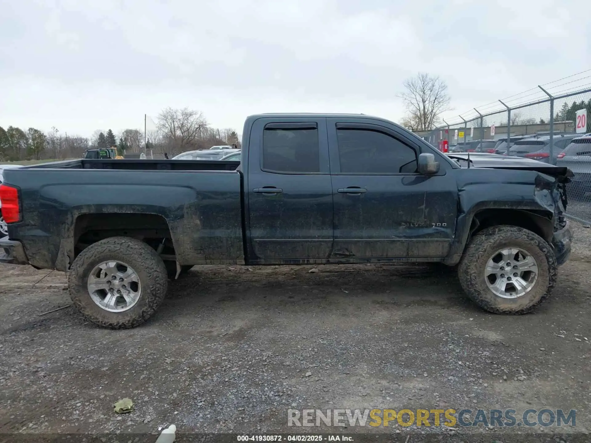 13 Photograph of a damaged car 2GCVKPEC3K1181601 CHEVROLET SILVERADO 1500 LD 2019