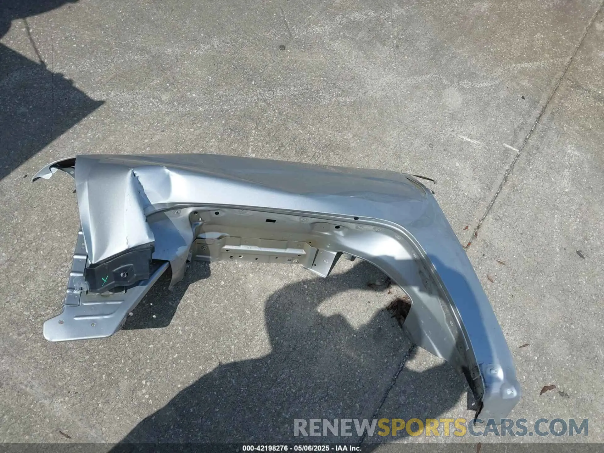12 Photograph of a damaged car 2GCVKPEC4K1139373 CHEVROLET SILVERADO 1500 LD 2019