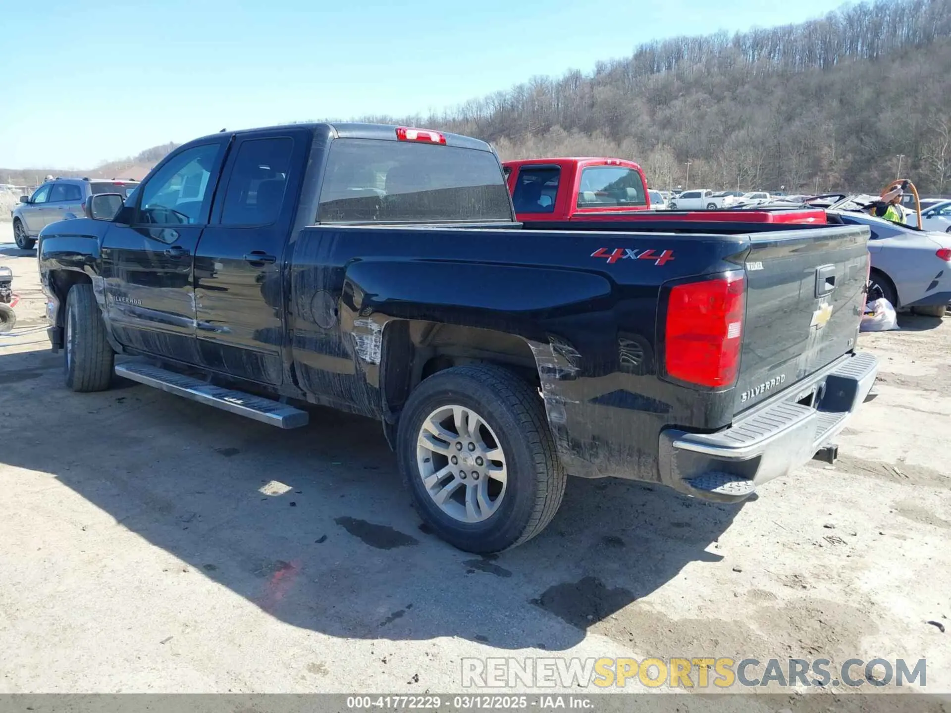 3 Photograph of a damaged car 2GCVKPEC5K1108035 CHEVROLET SILVERADO 1500 LD 2019
