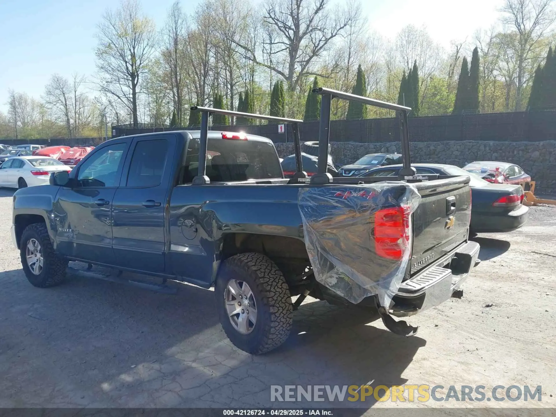 3 Photograph of a damaged car 2GCVKPEC5K1140418 CHEVROLET SILVERADO 1500 LD 2019