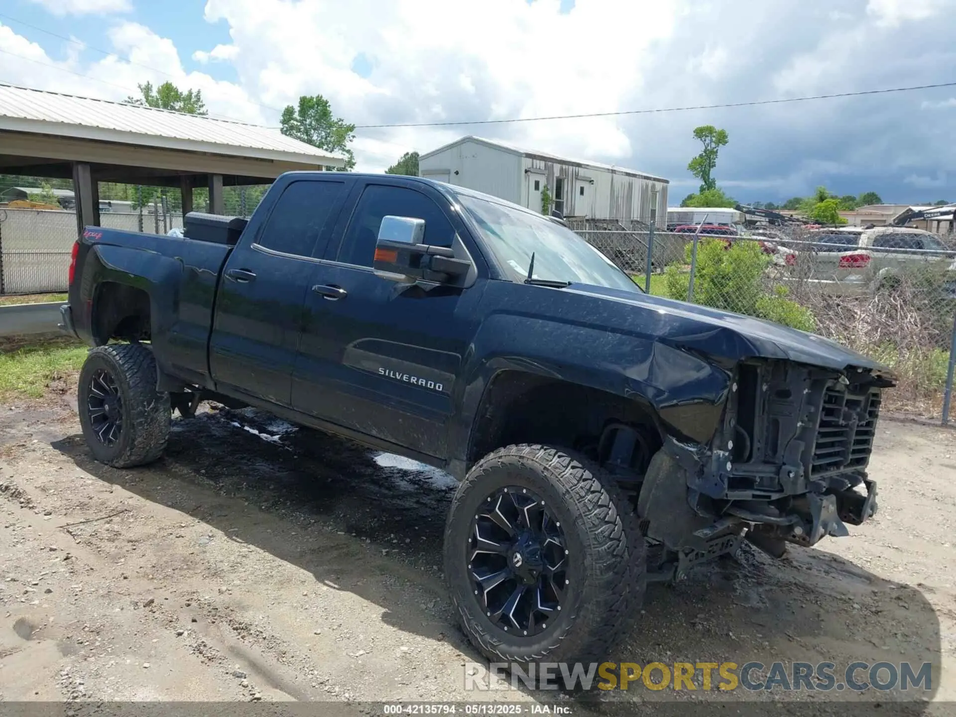 1 Photograph of a damaged car 2GCVKPEC5K1166694 CHEVROLET SILVERADO 1500 LD 2019