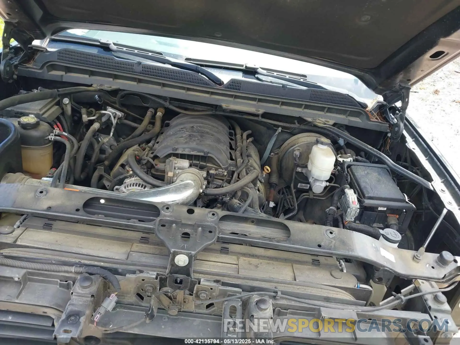 10 Photograph of a damaged car 2GCVKPEC5K1166694 CHEVROLET SILVERADO 1500 LD 2019