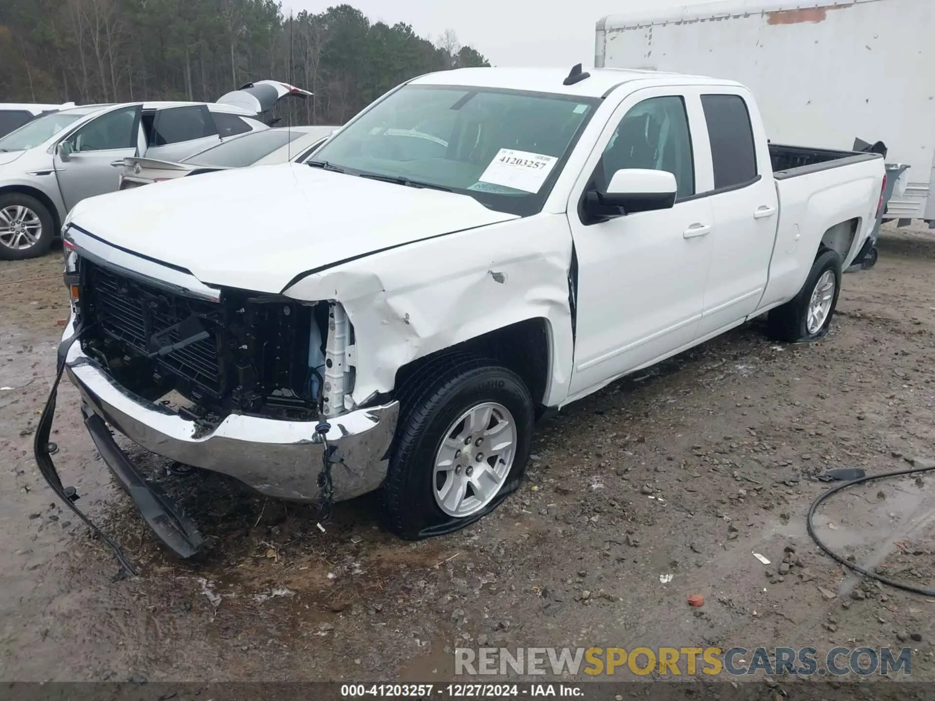 2 Photograph of a damaged car 2GCVKPEC6K1121392 CHEVROLET SILVERADO 1500 LD 2019