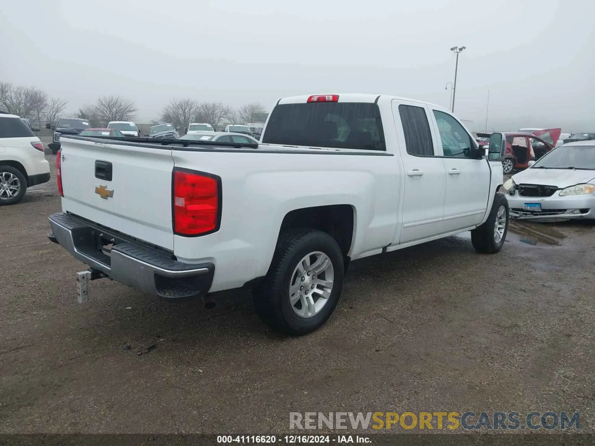 4 Photograph of a damaged car 2GCVKPEC6K1189210 CHEVROLET SILVERADO 1500 LD 2019