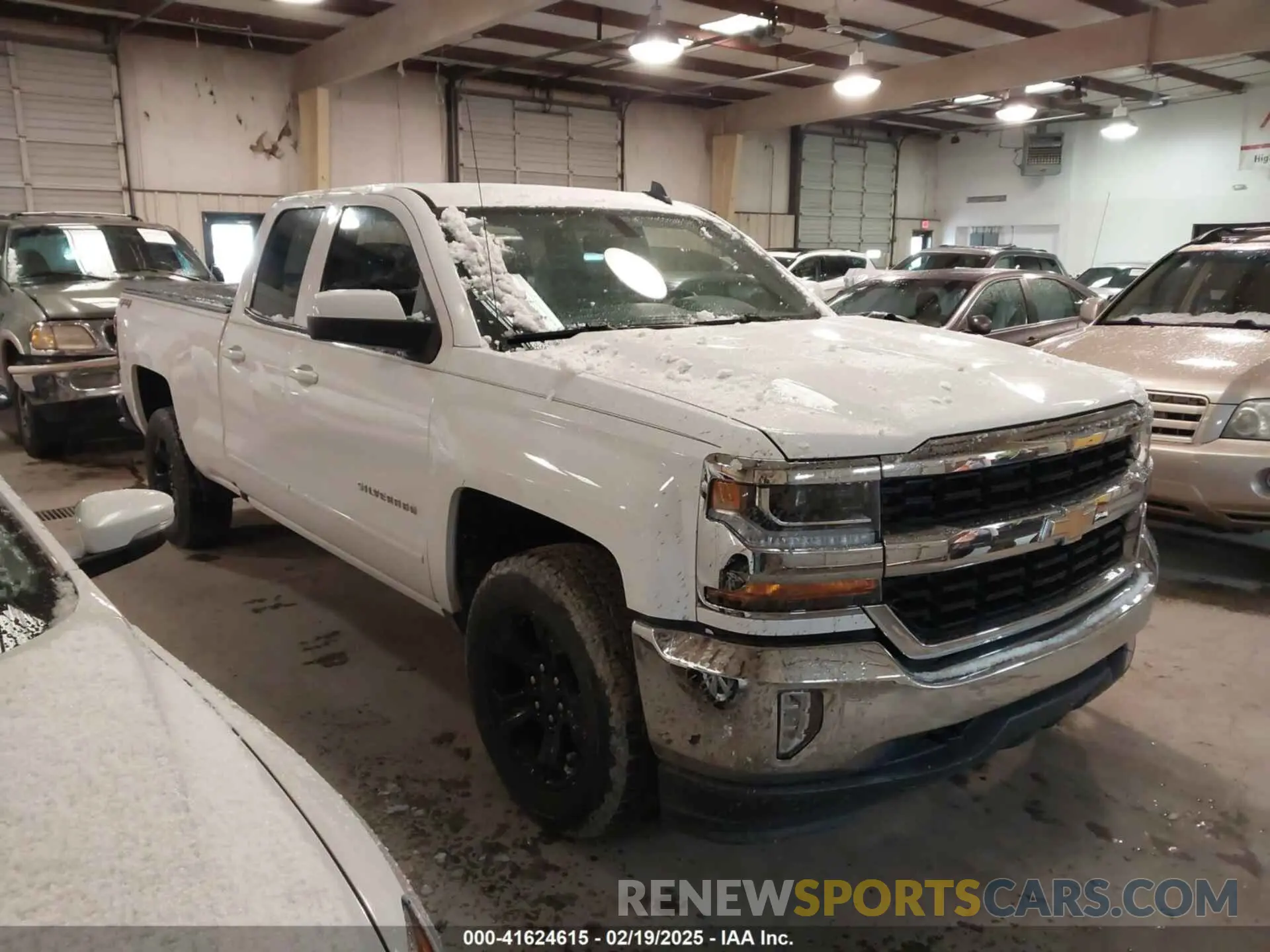 1 Photograph of a damaged car 2GCVKPEC7K1130036 CHEVROLET SILVERADO 1500 LD 2019