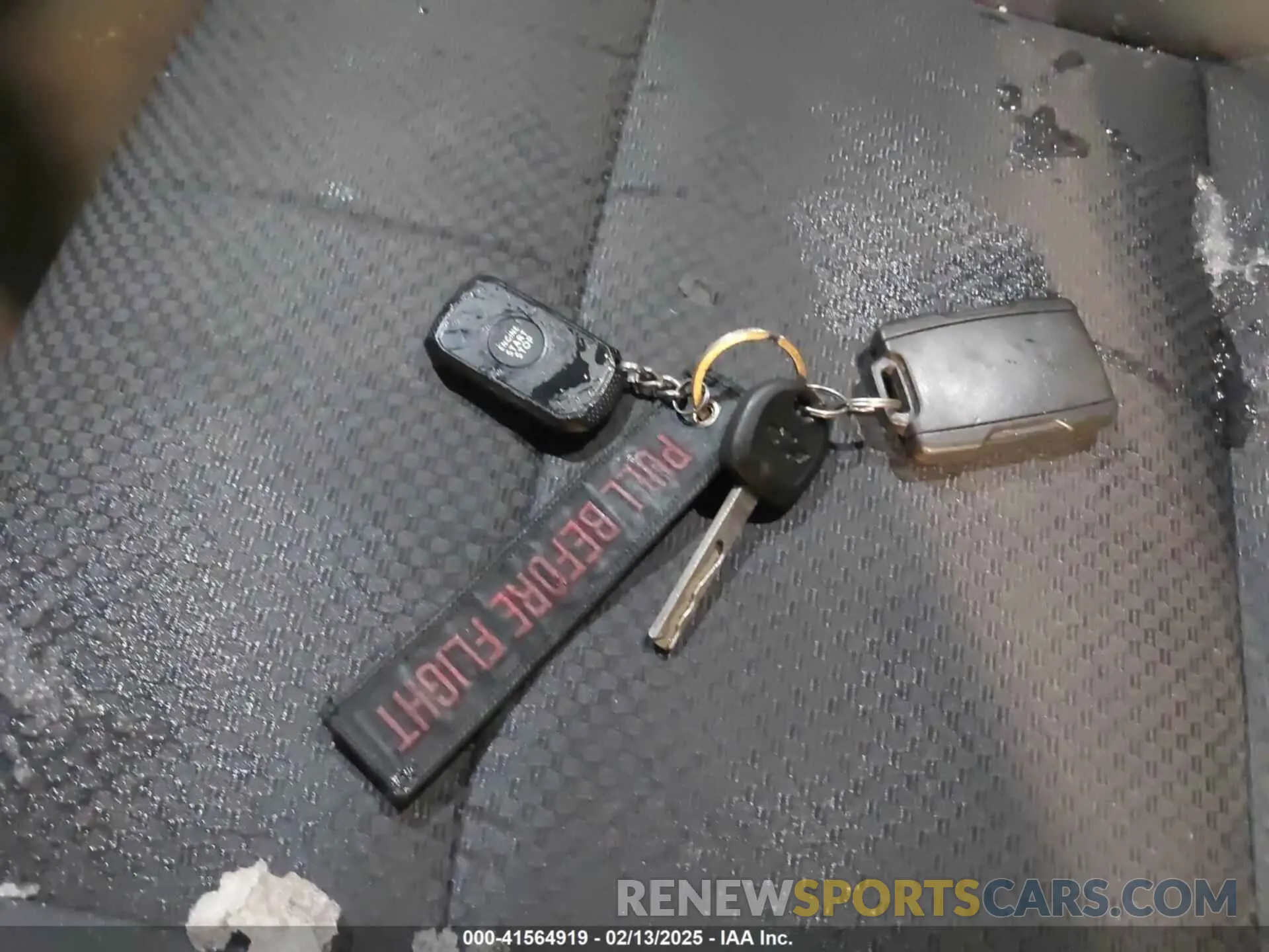11 Photograph of a damaged car 2GCVKPECXK1120052 CHEVROLET SILVERADO 1500 LD 2019