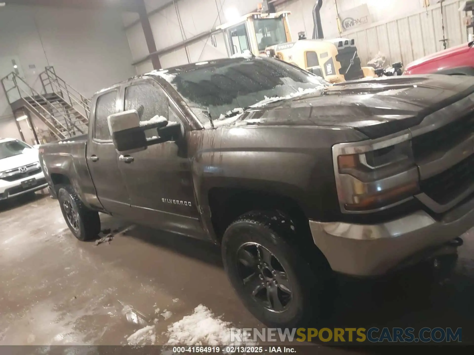 13 Photograph of a damaged car 2GCVKPECXK1120052 CHEVROLET SILVERADO 1500 LD 2019