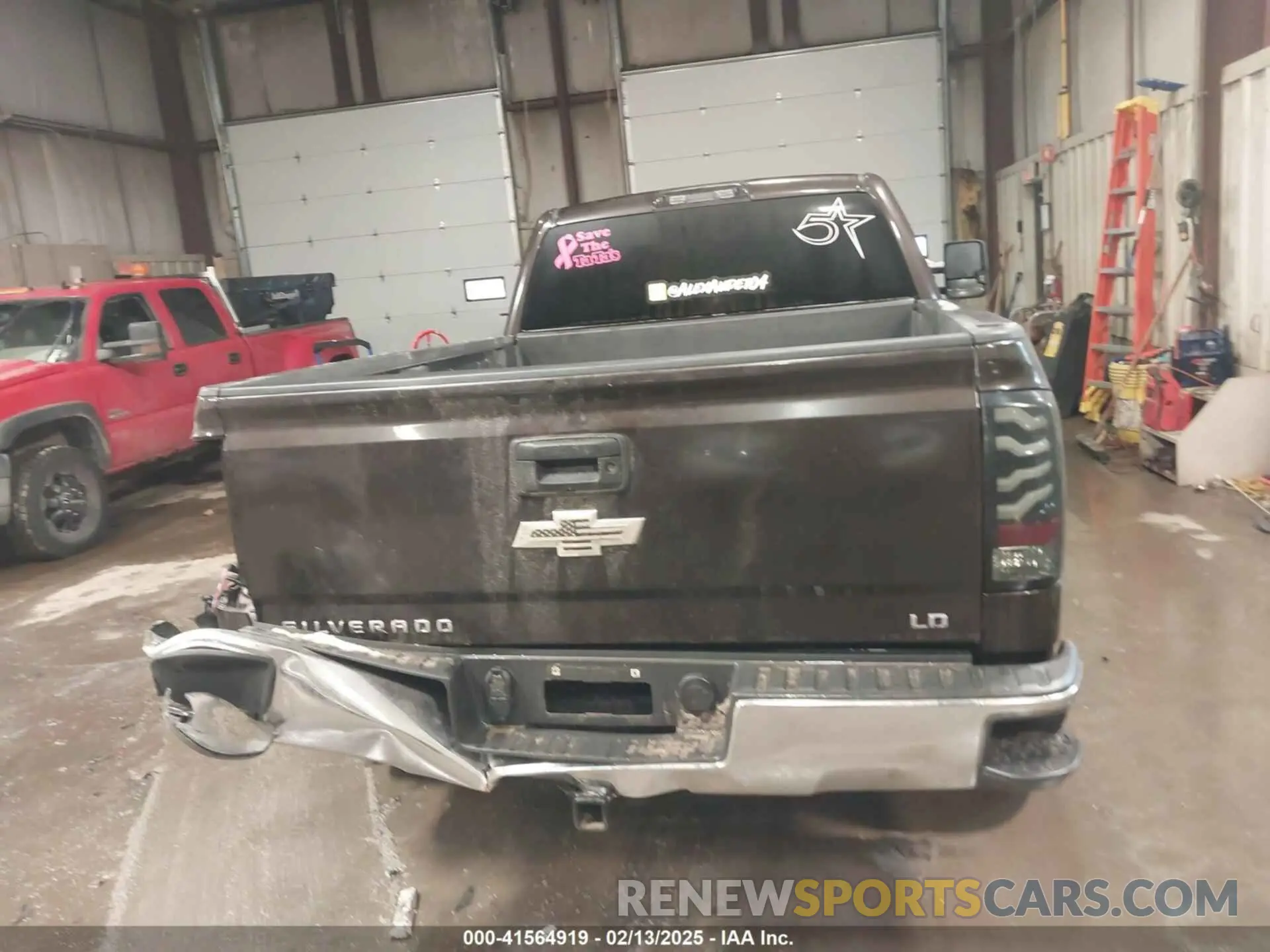 16 Photograph of a damaged car 2GCVKPECXK1120052 CHEVROLET SILVERADO 1500 LD 2019