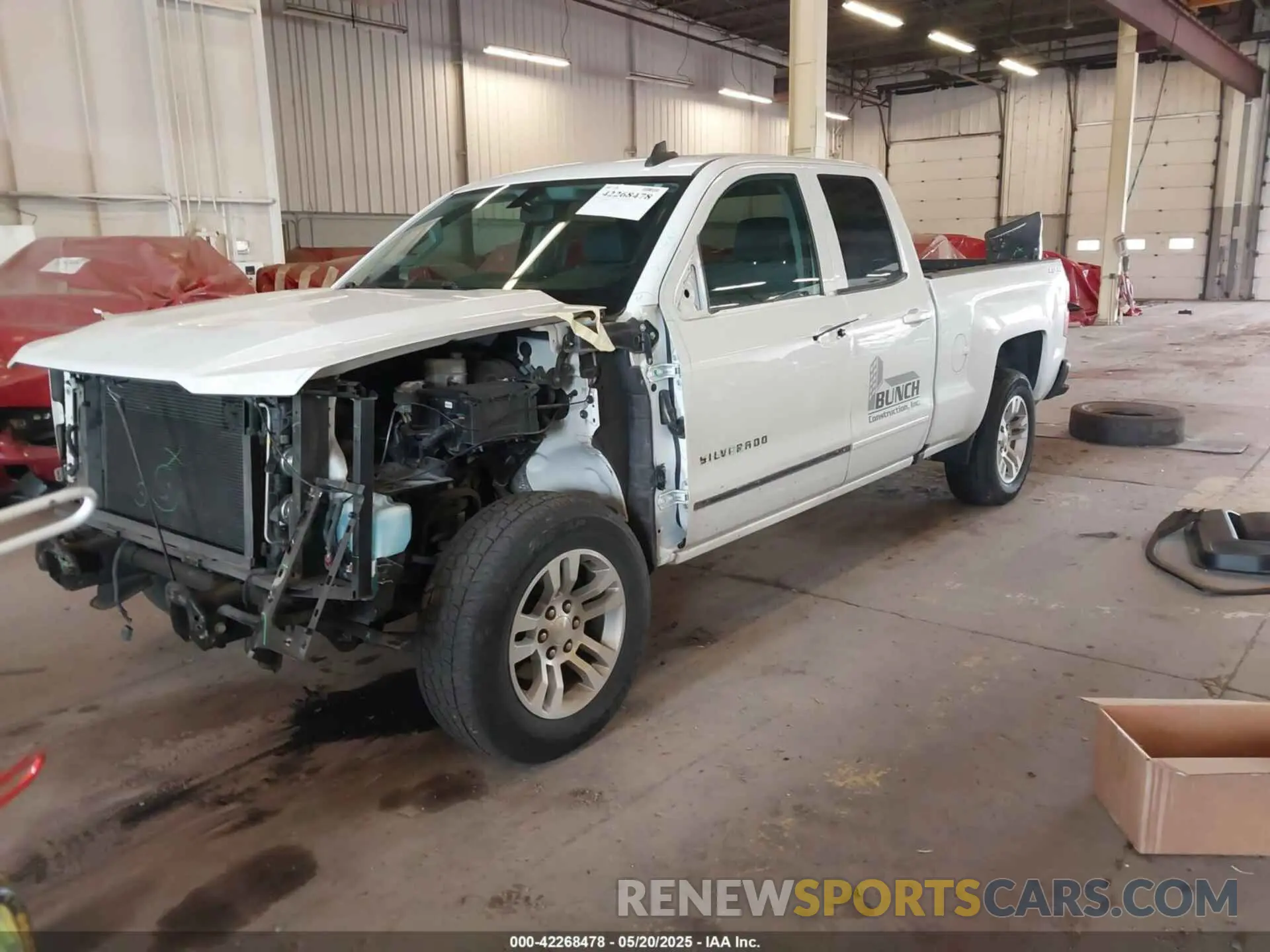 2 Photograph of a damaged car 2GCVKPECXK1121556 CHEVROLET SILVERADO 1500 LD 2019