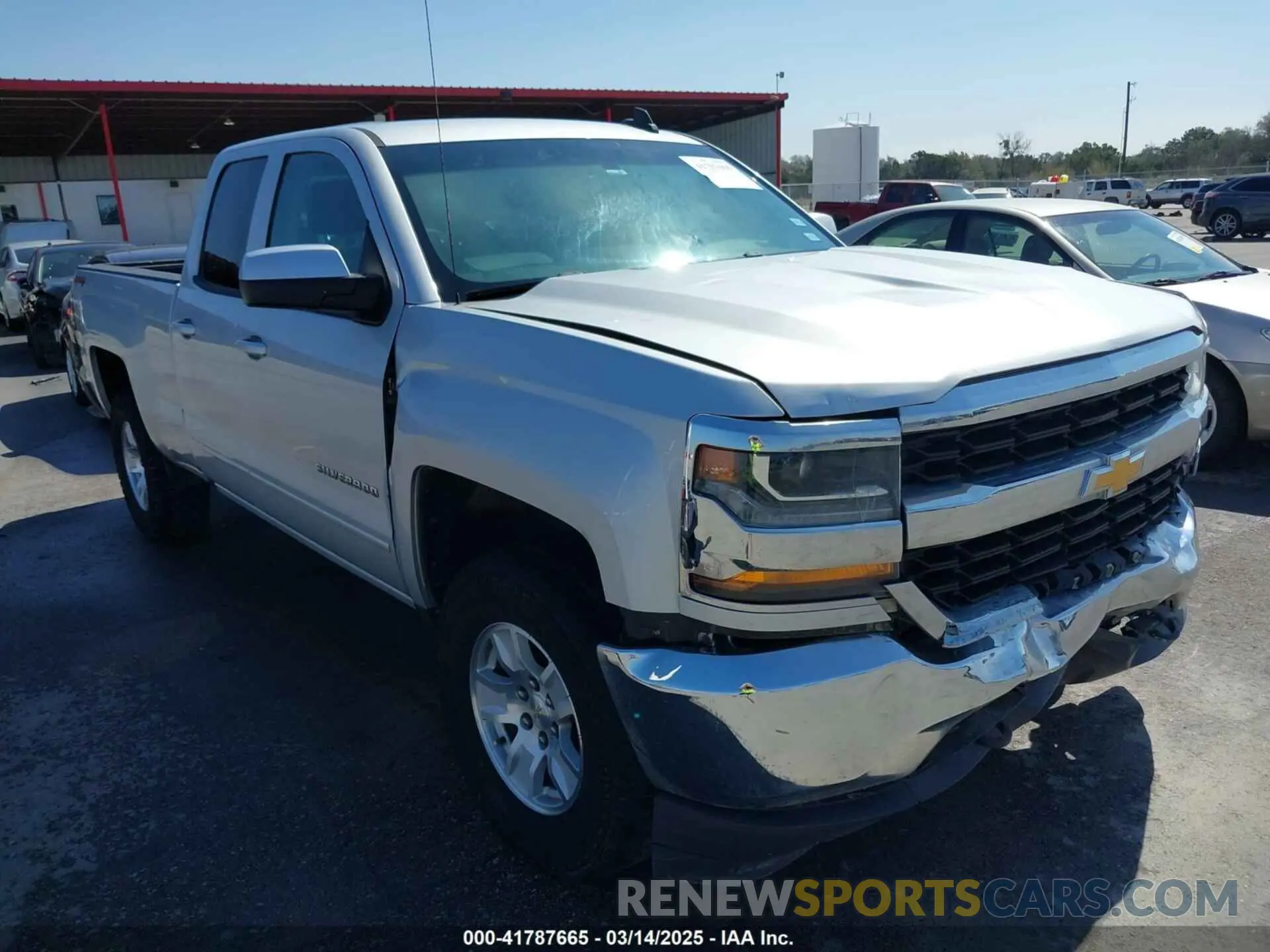 1 Photograph of a damaged car 2GCVKPECXK1143718 CHEVROLET SILVERADO 1500 LD 2019