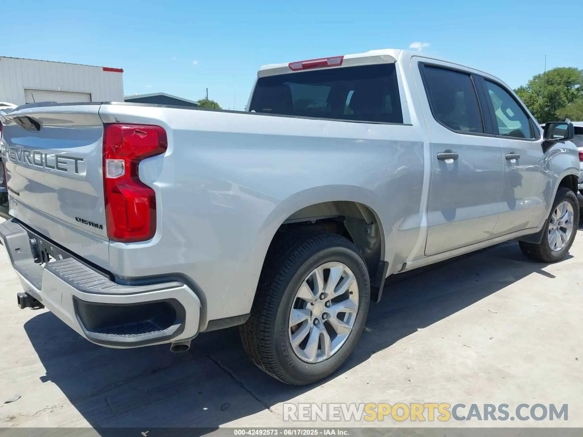 4 Photograph of a damaged car 1GCPWBEK0NZ221605 CHEVROLET SILVERADO 1500 LTD 2022