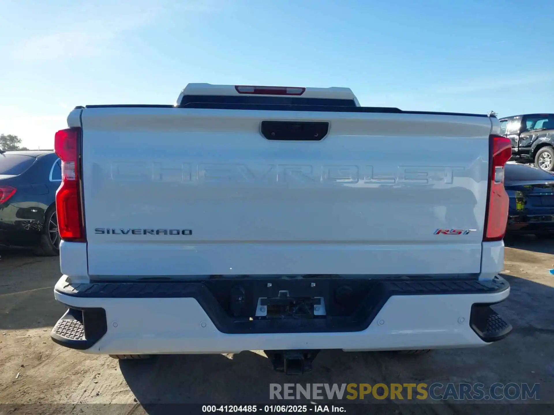 17 Photograph of a damaged car 1GCPWDED6NZ123496 CHEVROLET SILVERADO 1500 LTD 2022