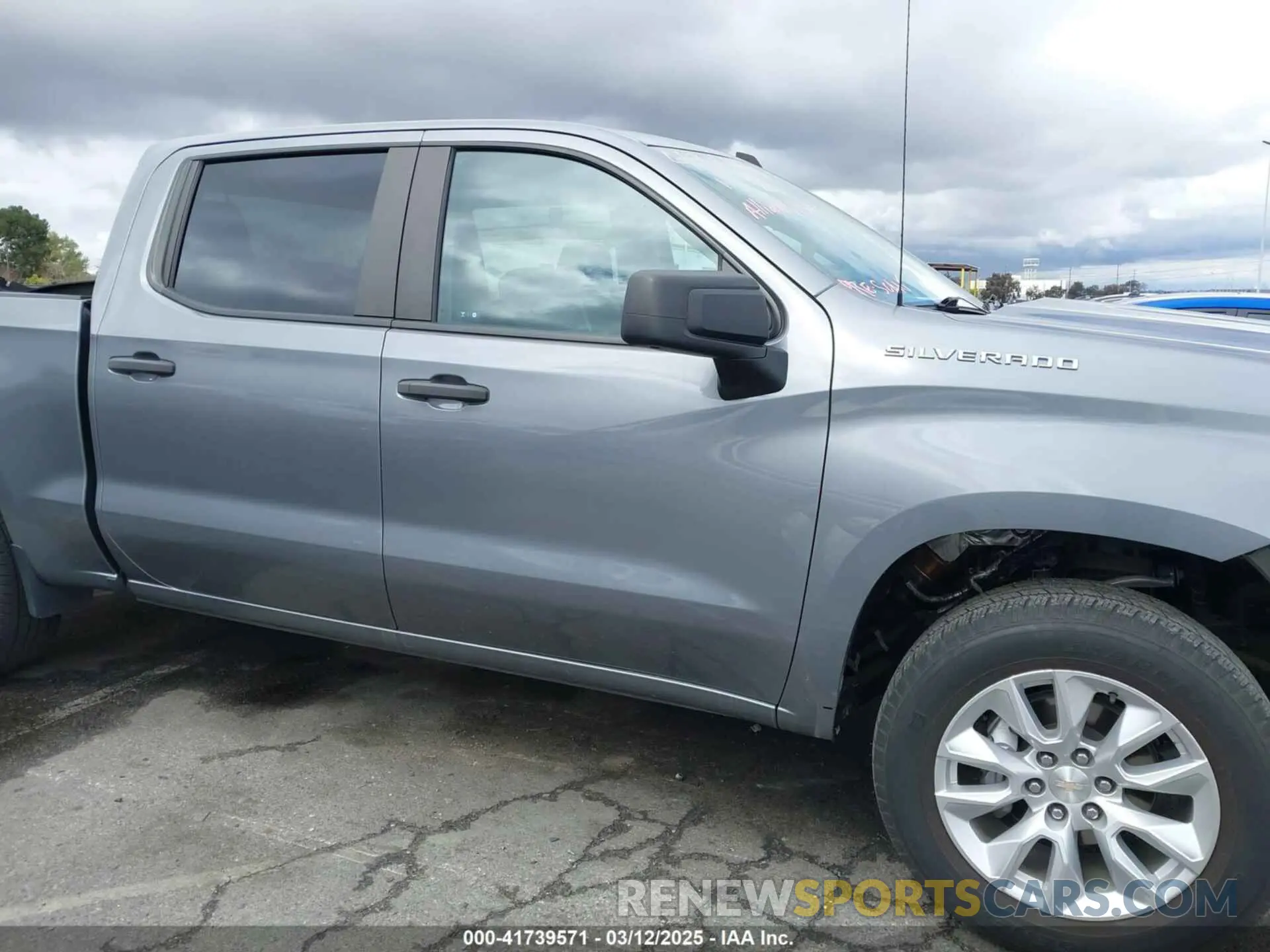 14 Photograph of a damaged car 1GCPYBEK3NZ192112 CHEVROLET SILVERADO 1500 LTD 2022