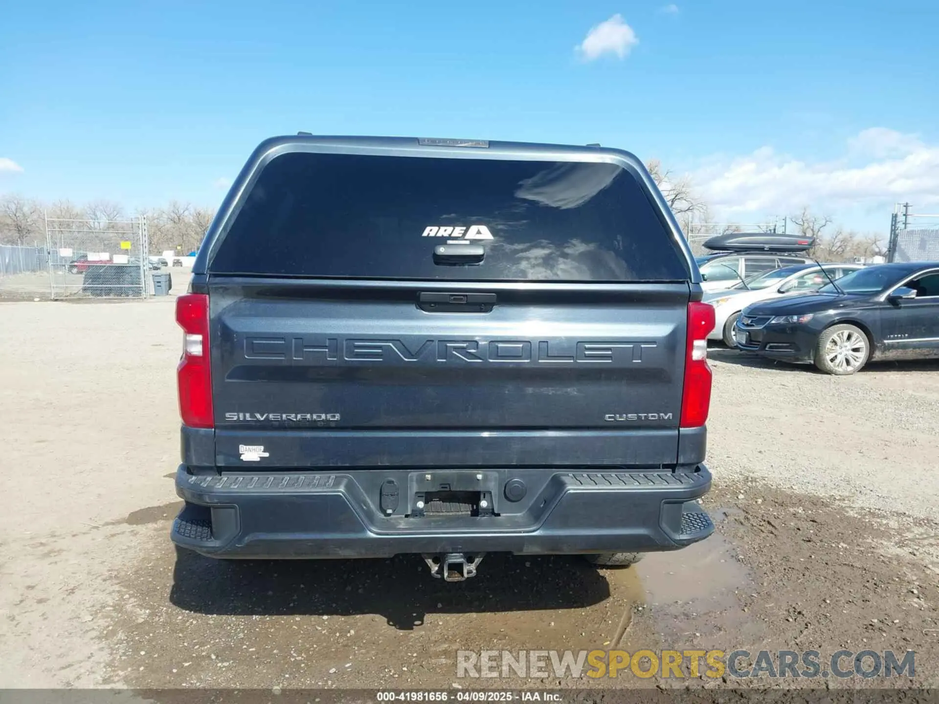 17 Photograph of a damaged car 1GCPYBEK5NZ183282 CHEVROLET SILVERADO 1500 LTD 2022