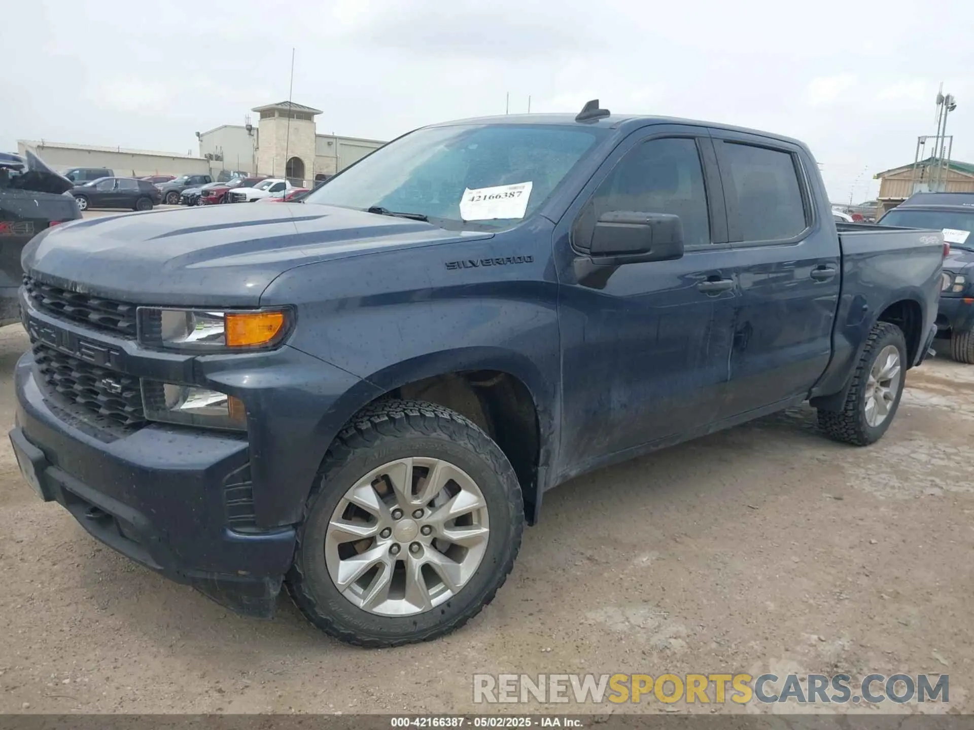 2 Photograph of a damaged car 1GCPYBEK7NZ129563 CHEVROLET SILVERADO 1500 LTD 2022