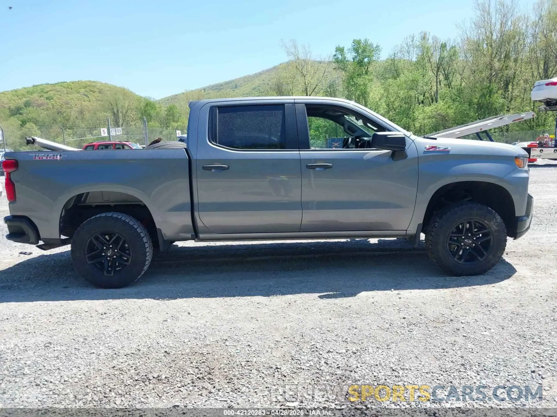14 Photograph of a damaged car 1GCPYCEK9NZ184344 CHEVROLET SILVERADO 1500 LTD 2022
