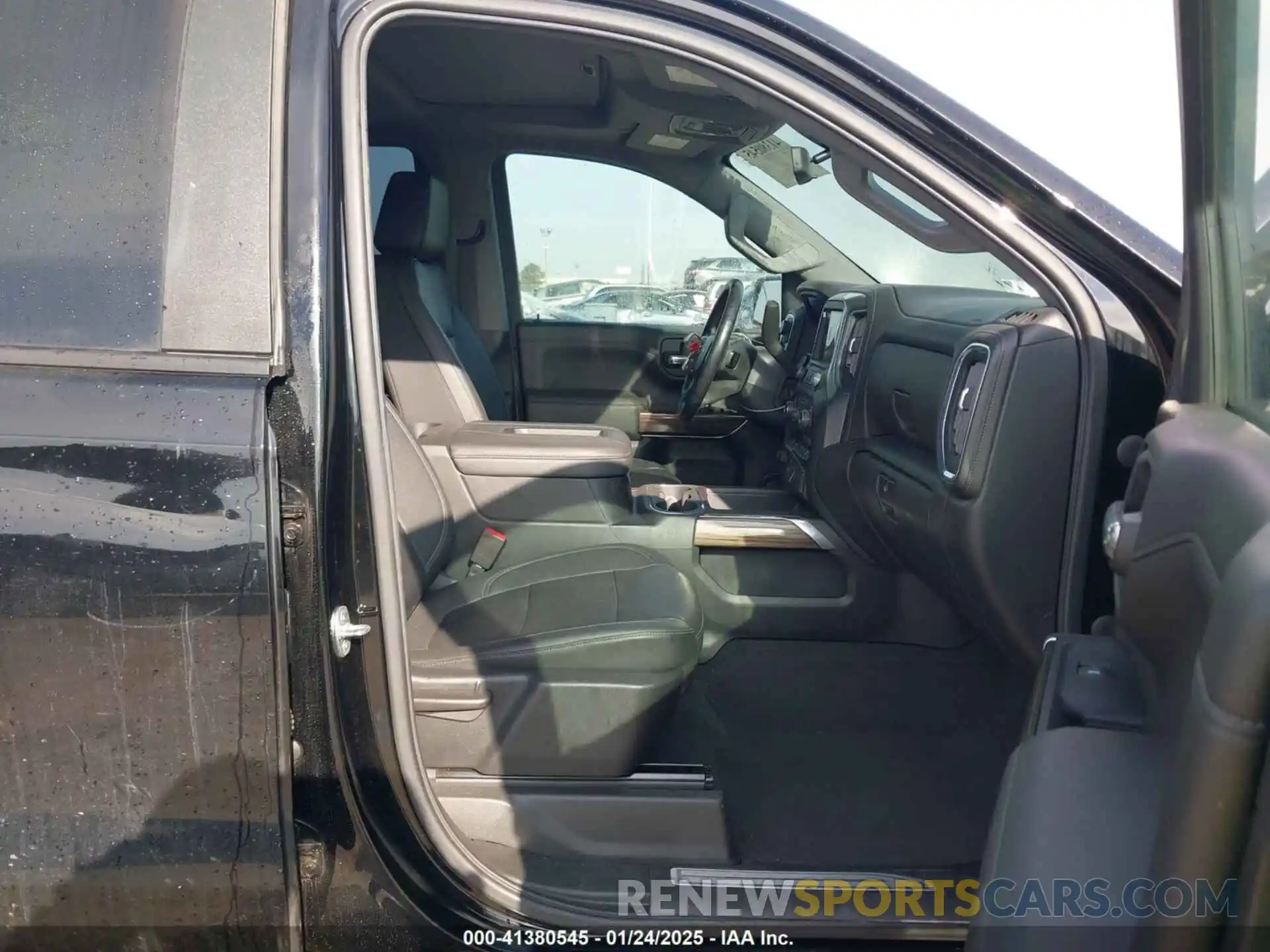 5 Photograph of a damaged car 1GCPYFED8NZ105345 CHEVROLET SILVERADO 1500 LTD 2022