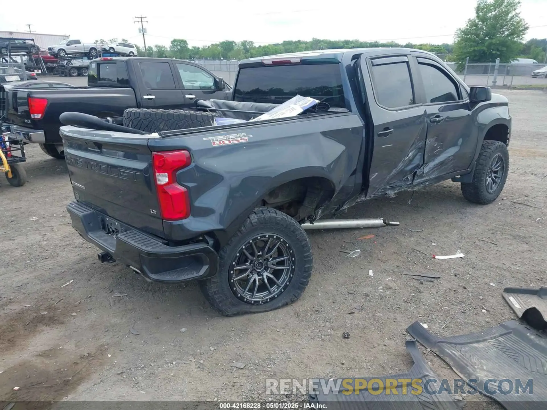 4 Photograph of a damaged car 1GCPYFED8NZ149555 CHEVROLET SILVERADO 1500 LTD 2022