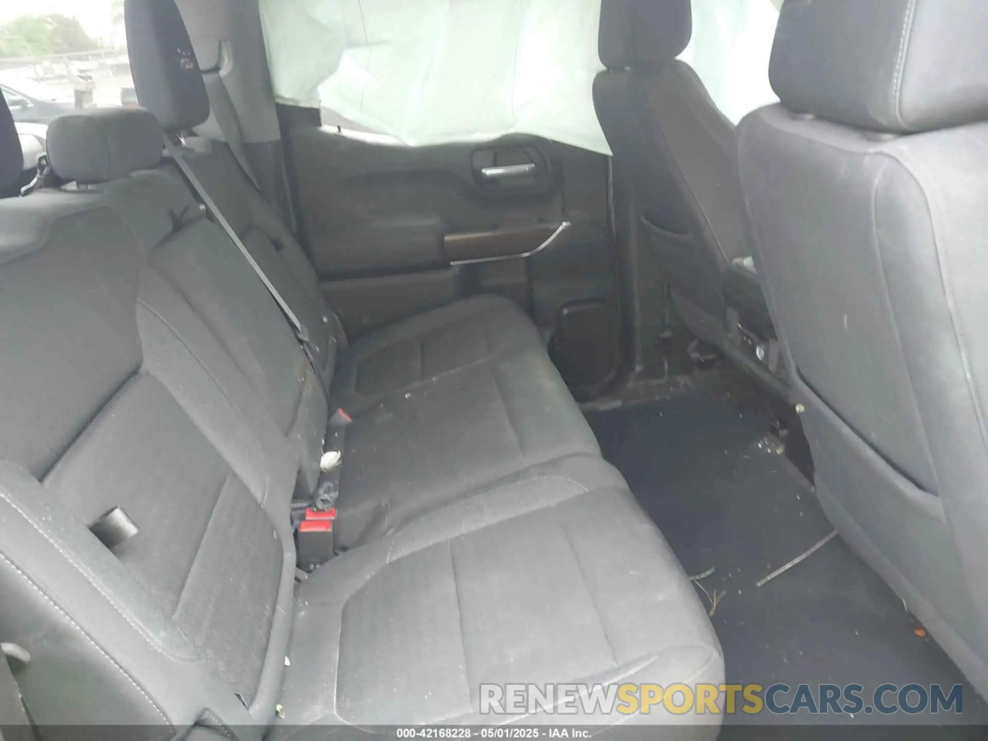 8 Photograph of a damaged car 1GCPYFED8NZ149555 CHEVROLET SILVERADO 1500 LTD 2022