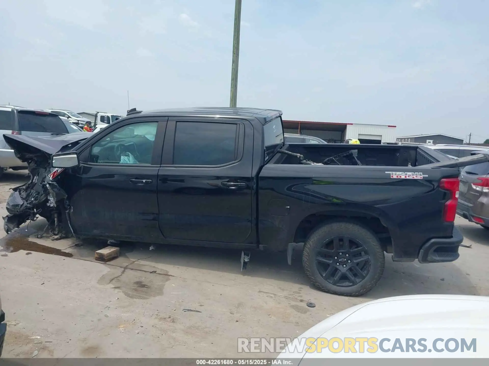 15 Photograph of a damaged car 1GCPYFEL4NZ166179 CHEVROLET SILVERADO 1500 LTD 2022