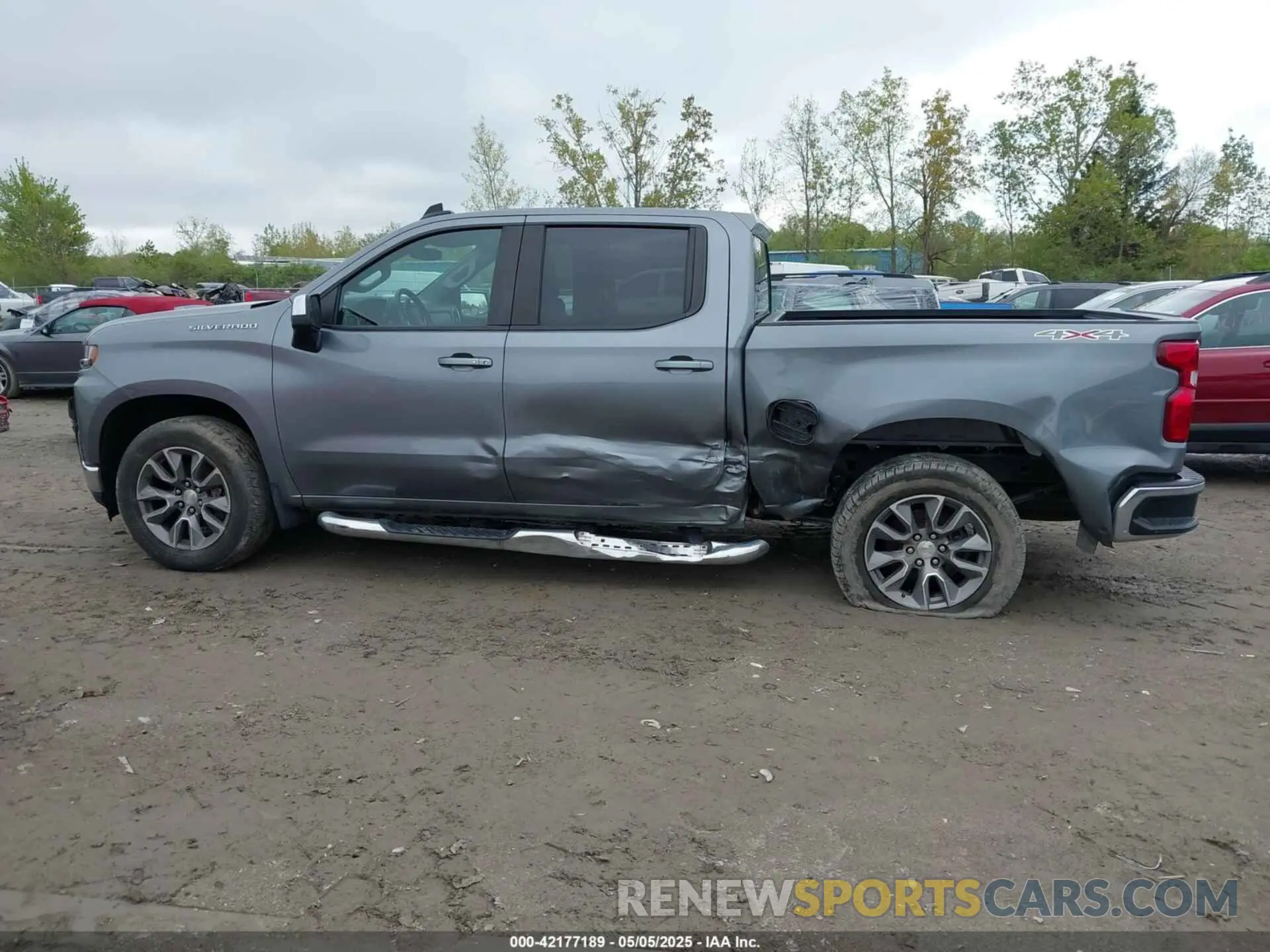 14 Photograph of a damaged car 1GCPYJEK3NZ114486 CHEVROLET SILVERADO 1500 LTD 2022