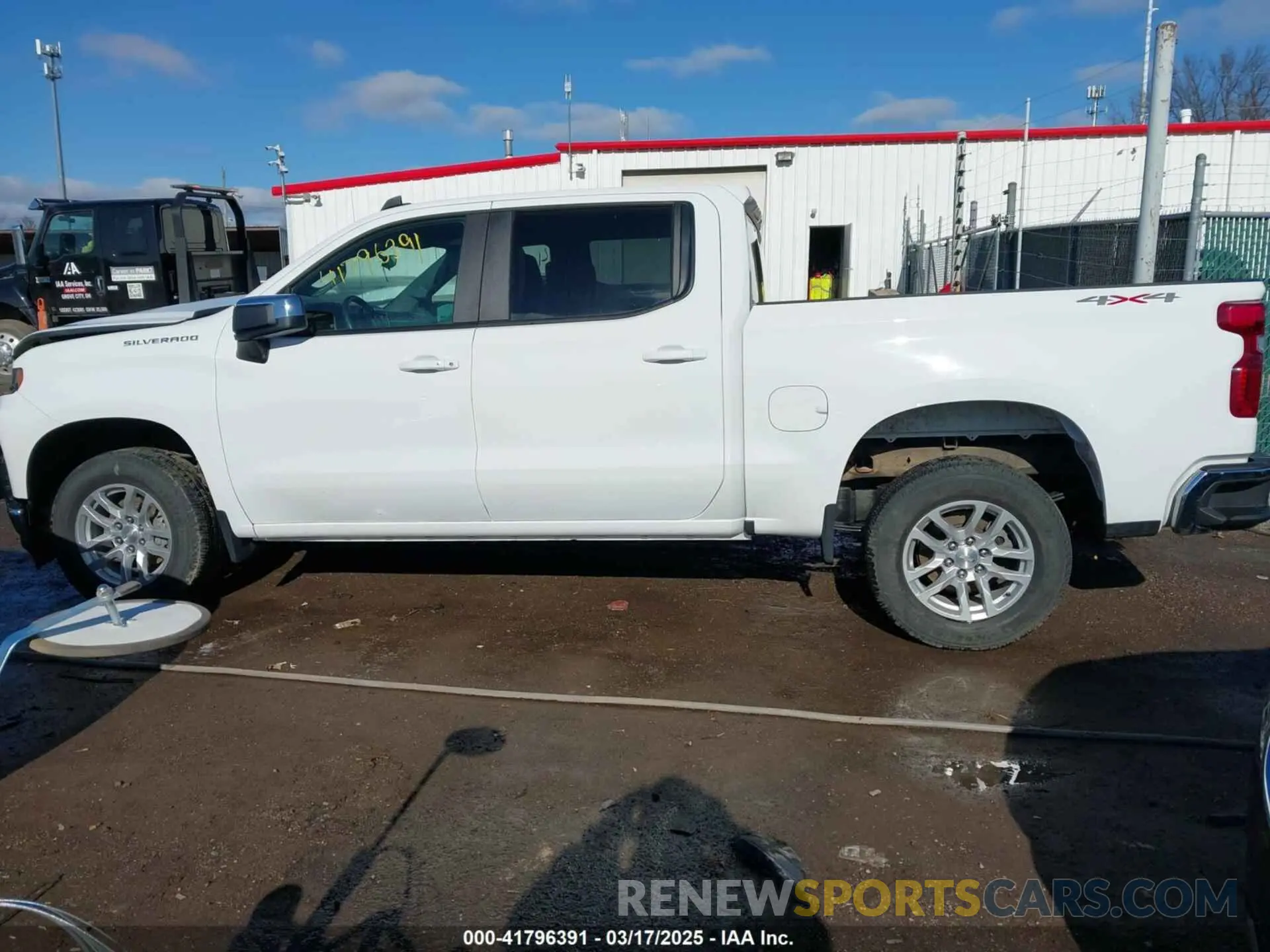14 Photograph of a damaged car 1GCPYJEK3NZ232912 CHEVROLET SILVERADO 1500 LTD 2022