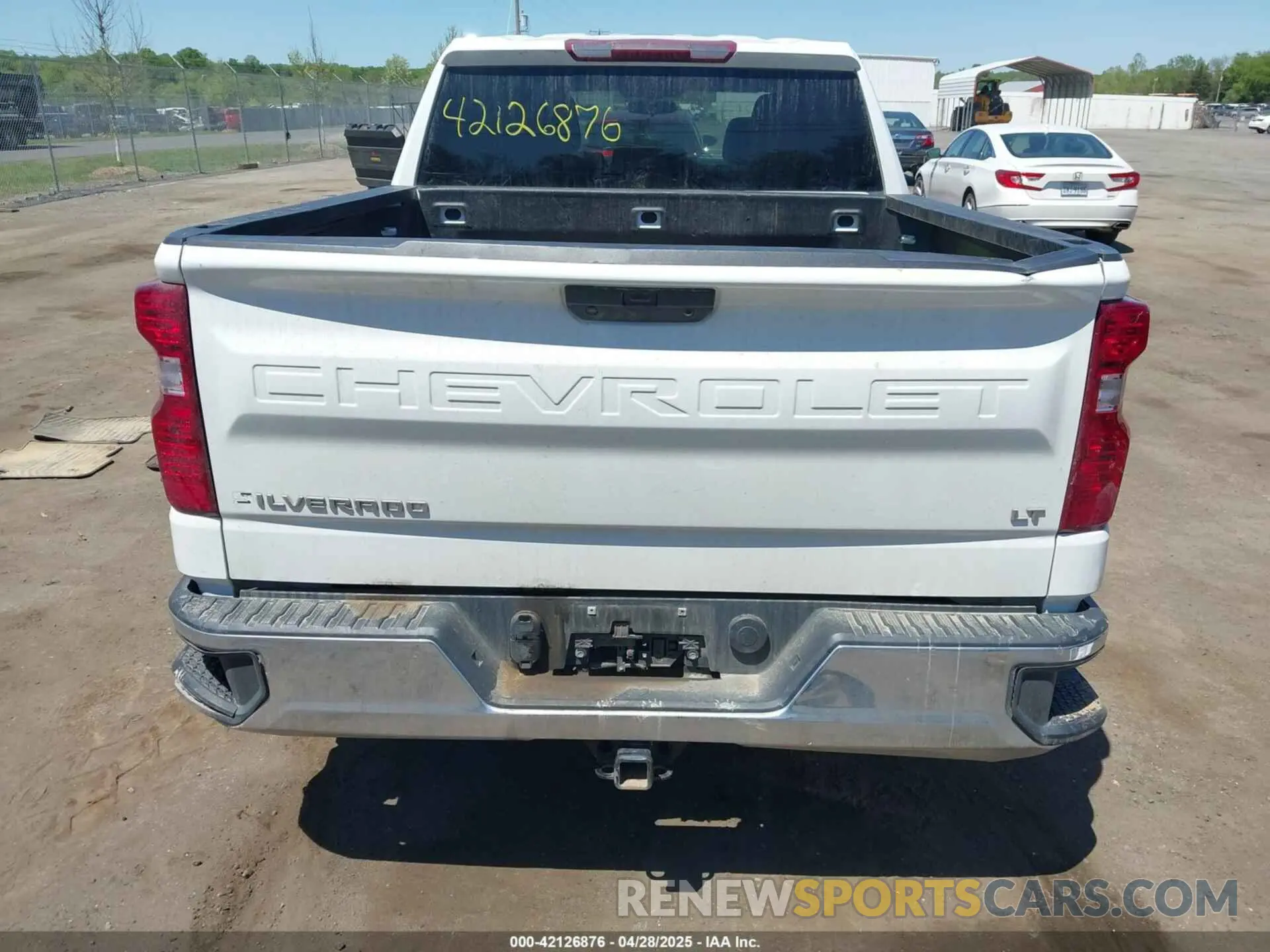16 Photograph of a damaged car 1GCPYJEK7NZ173444 CHEVROLET SILVERADO 1500 LTD 2022
