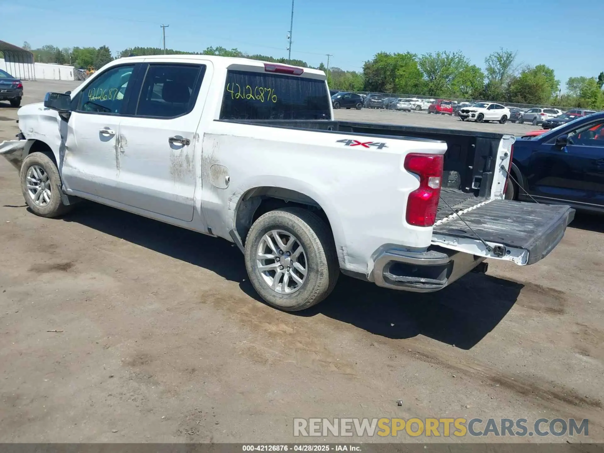 3 Photograph of a damaged car 1GCPYJEK7NZ173444 CHEVROLET SILVERADO 1500 LTD 2022