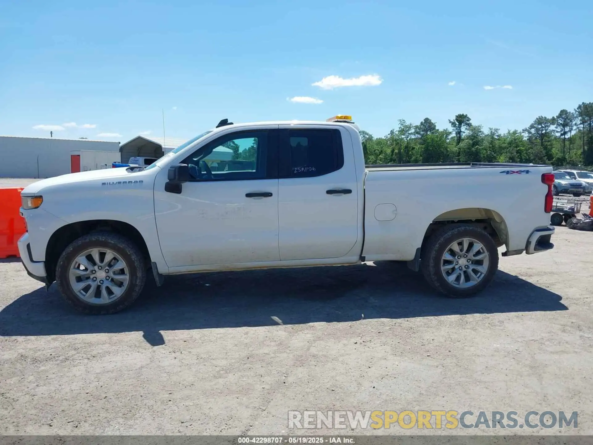 14 Photograph of a damaged car 1GCRYBEK2NZ216957 CHEVROLET SILVERADO 1500 LTD 2022