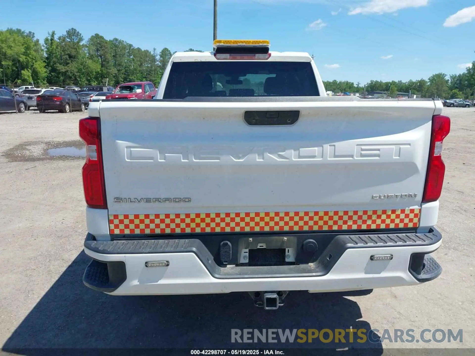 16 Photograph of a damaged car 1GCRYBEK2NZ216957 CHEVROLET SILVERADO 1500 LTD 2022