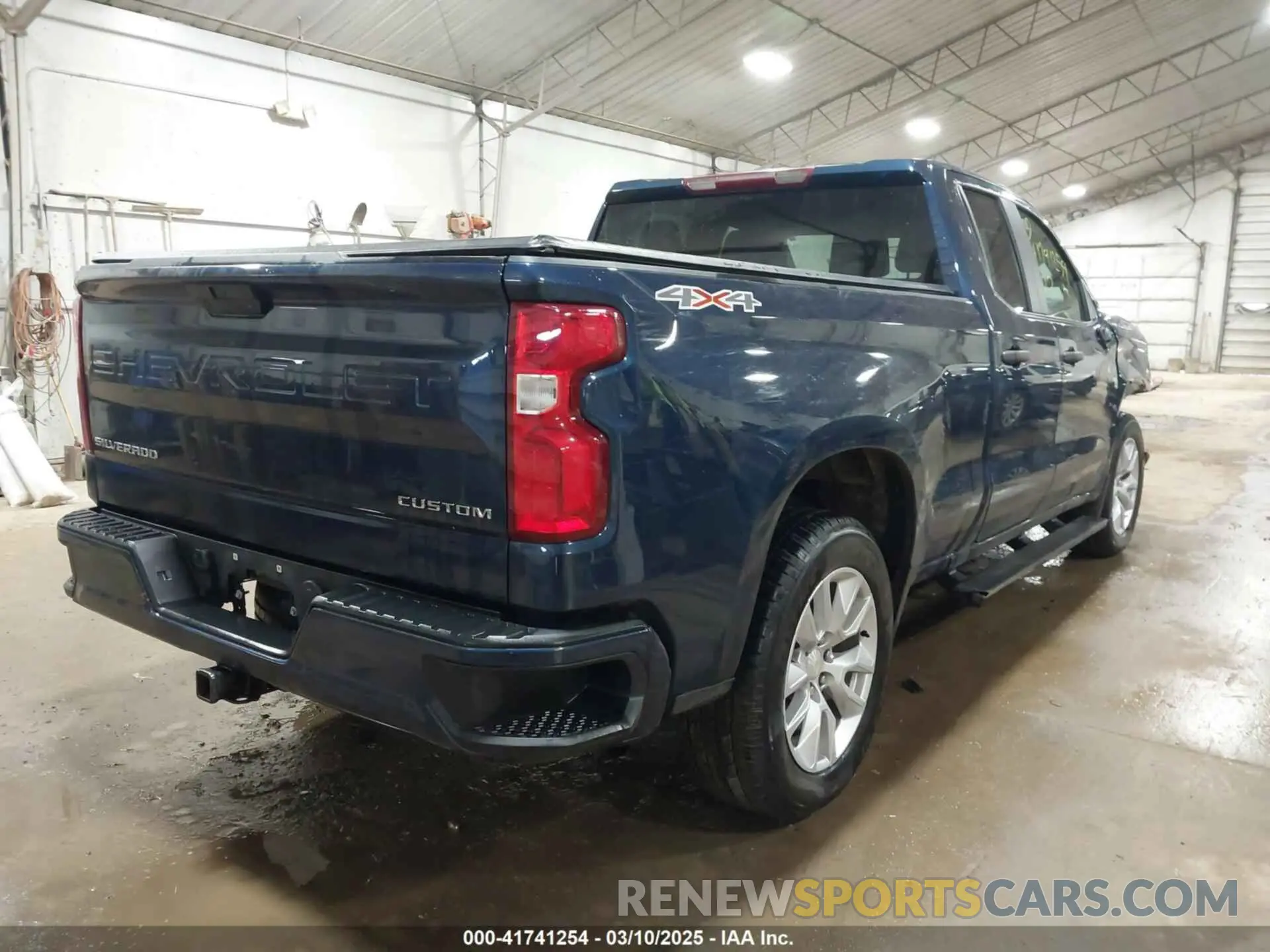 4 Photograph of a damaged car 1GCRYBEK5NZ201479 CHEVROLET SILVERADO 1500 LTD 2022