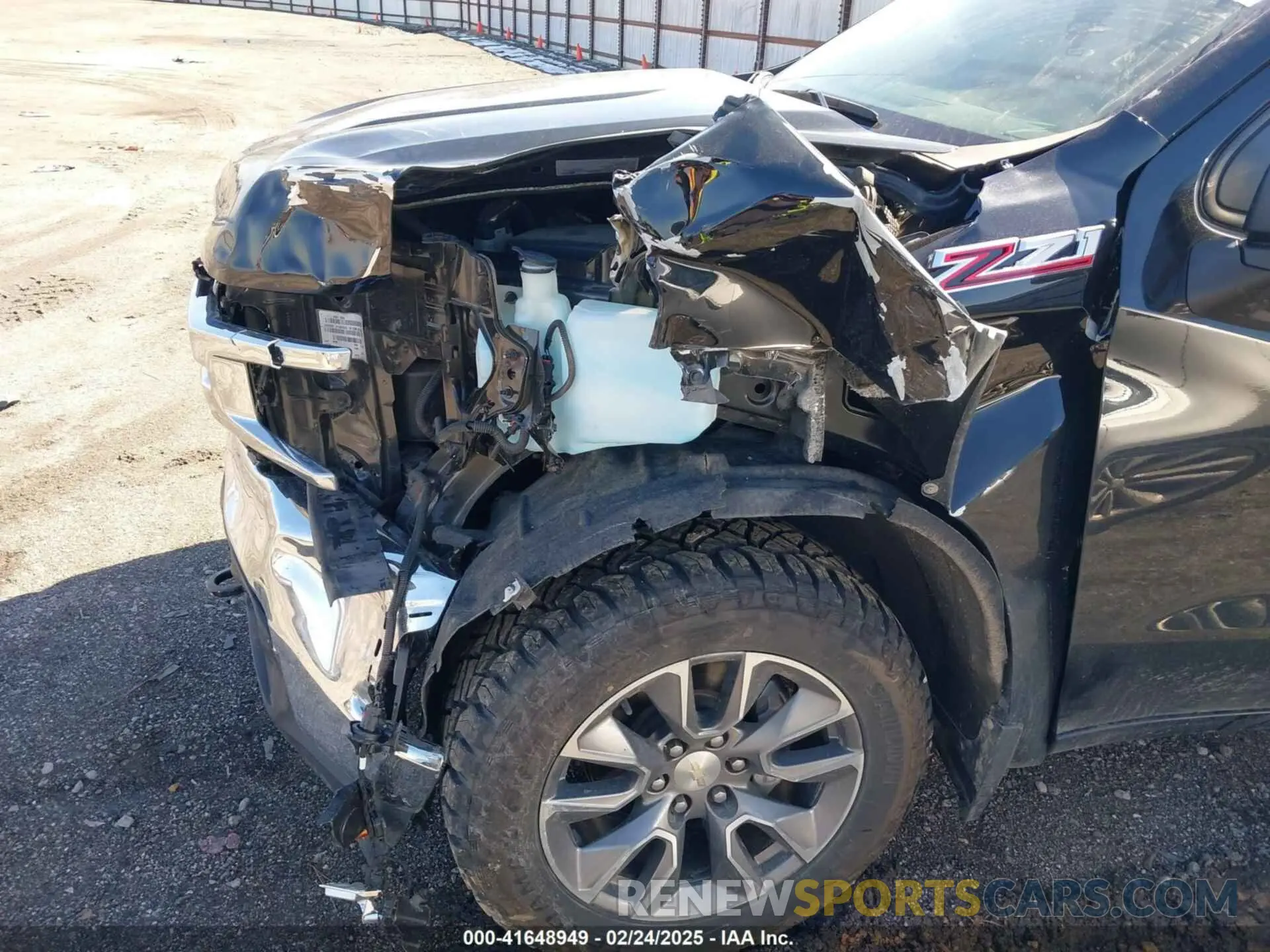17 Photograph of a damaged car 1GCUYDED7NZ230554 CHEVROLET SILVERADO 1500 LTD 2022