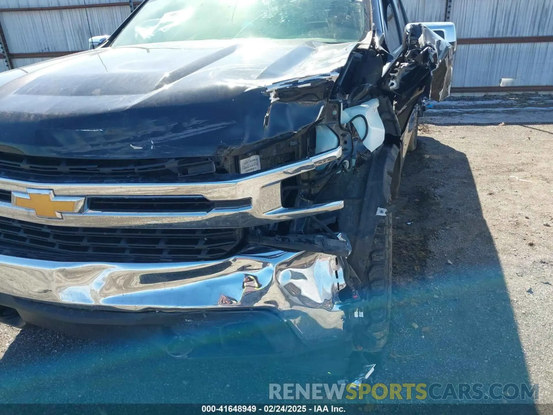 18 Photograph of a damaged car 1GCUYDED7NZ230554 CHEVROLET SILVERADO 1500 LTD 2022