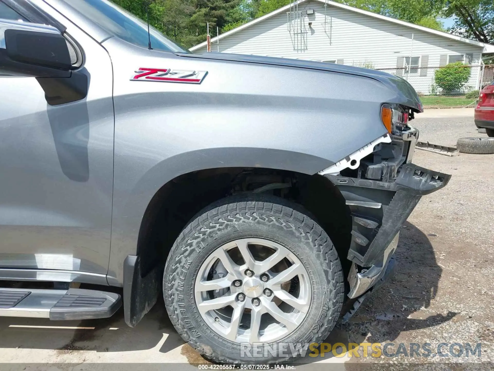 18 Photograph of a damaged car 1GCUYDED8NZ115560 CHEVROLET SILVERADO 1500 LTD 2022