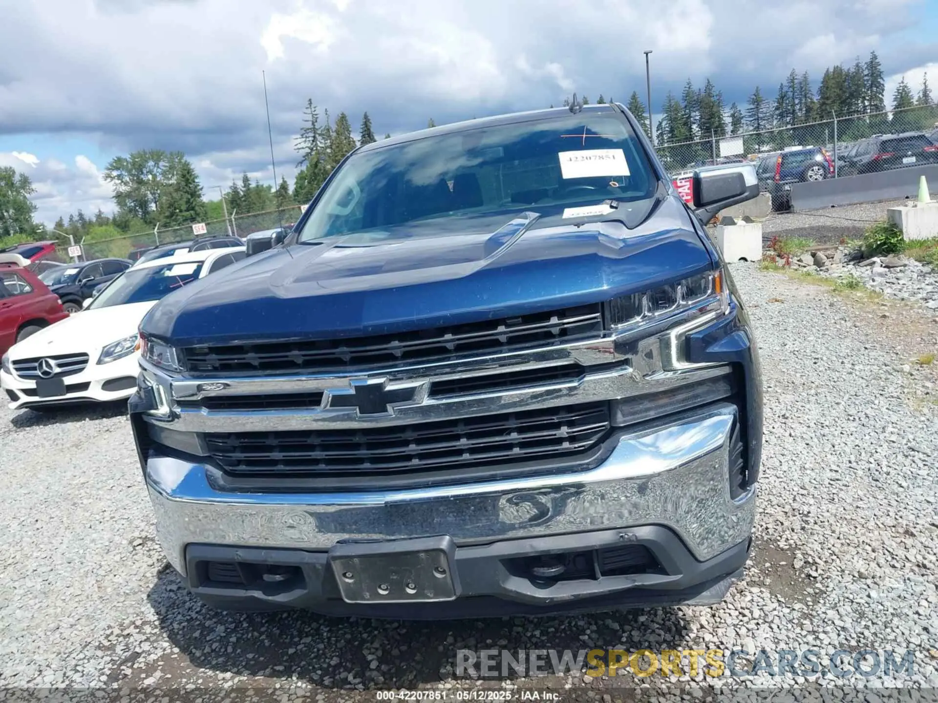 13 Photograph of a damaged car 1GCUYDET3NZ226475 CHEVROLET SILVERADO 1500 LTD 2022