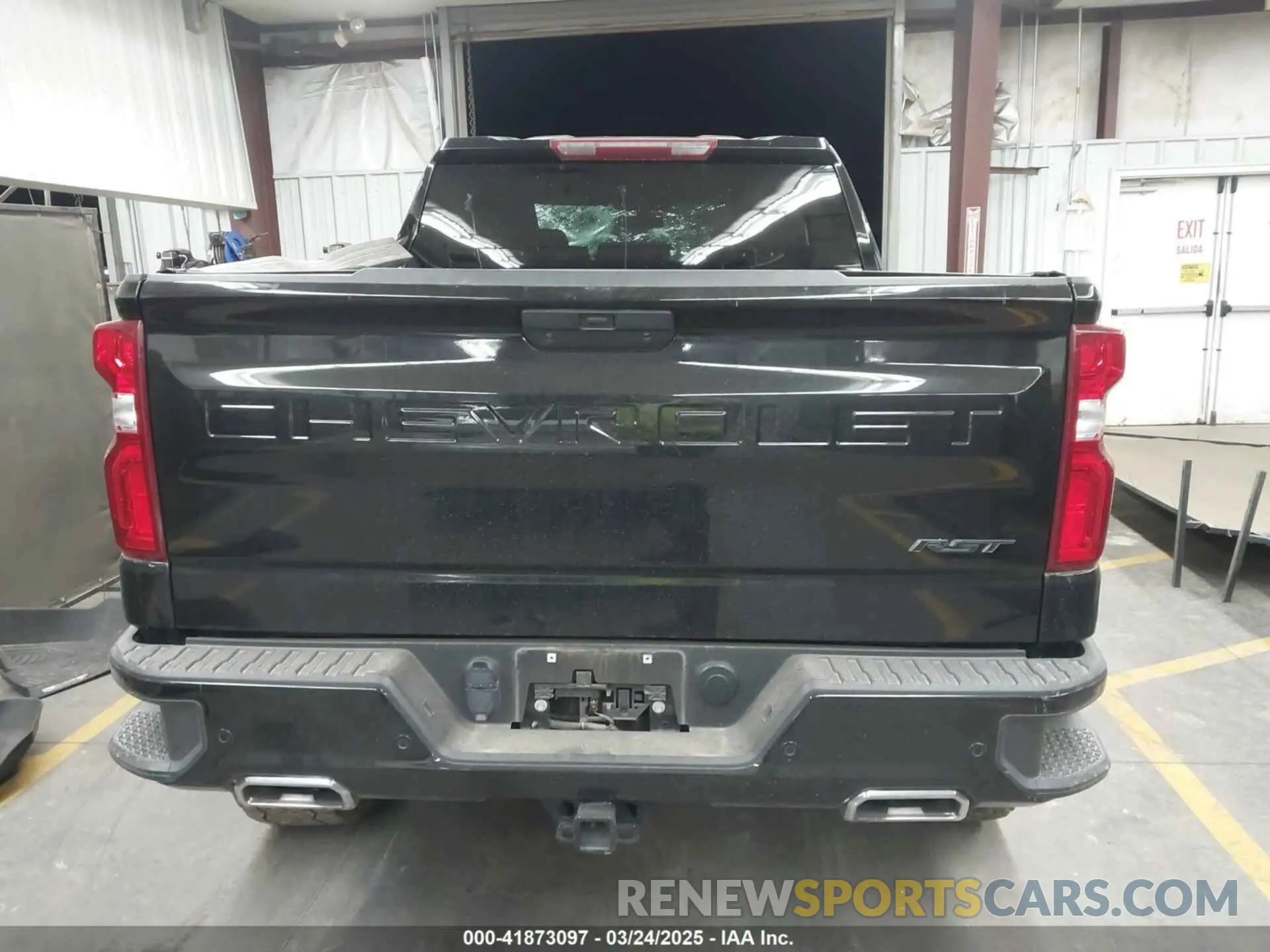 15 Photograph of a damaged car 1GCUYEED6NZ169199 CHEVROLET SILVERADO 1500 LTD 2022