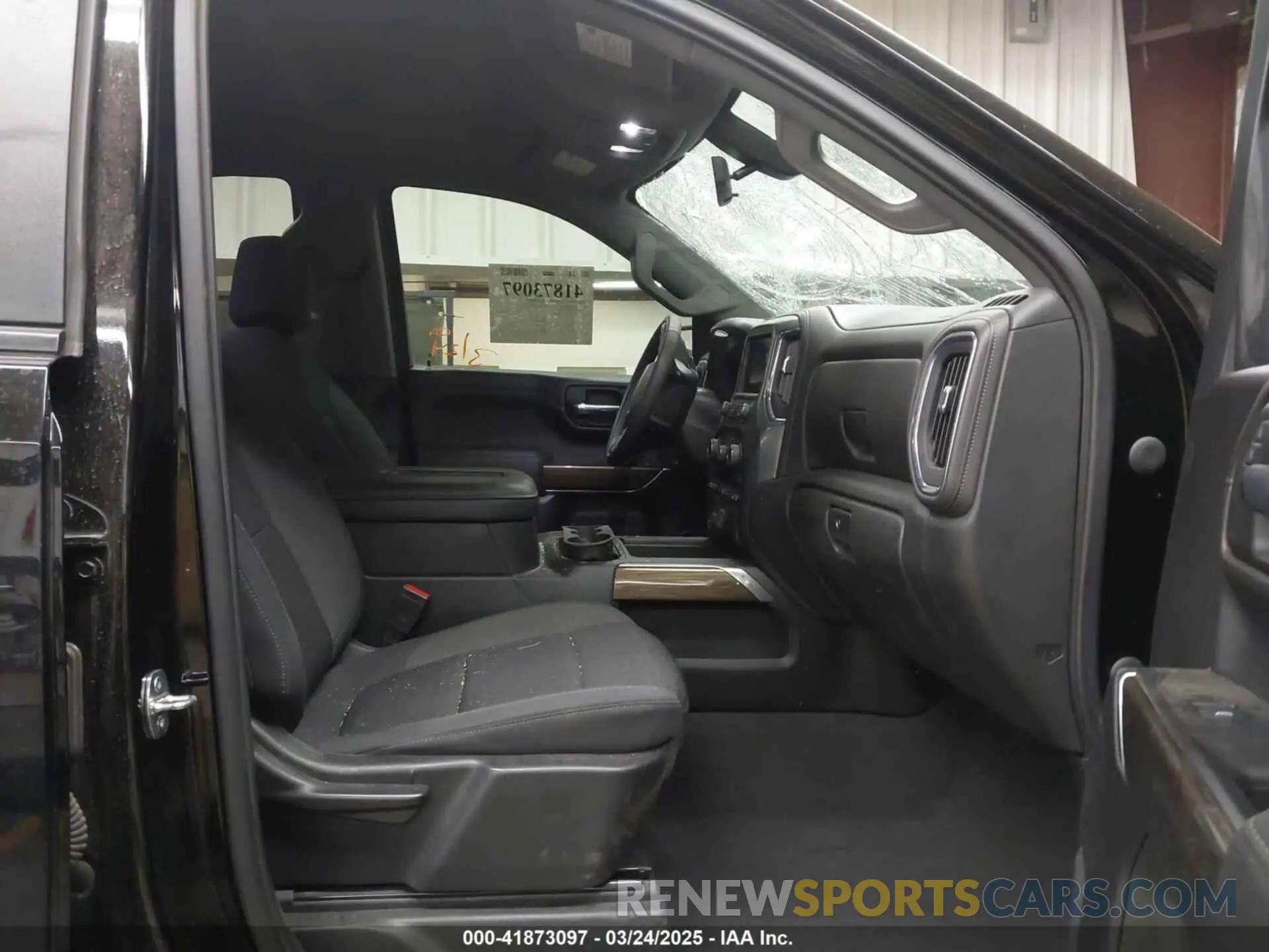 5 Photograph of a damaged car 1GCUYEED6NZ169199 CHEVROLET SILVERADO 1500 LTD 2022