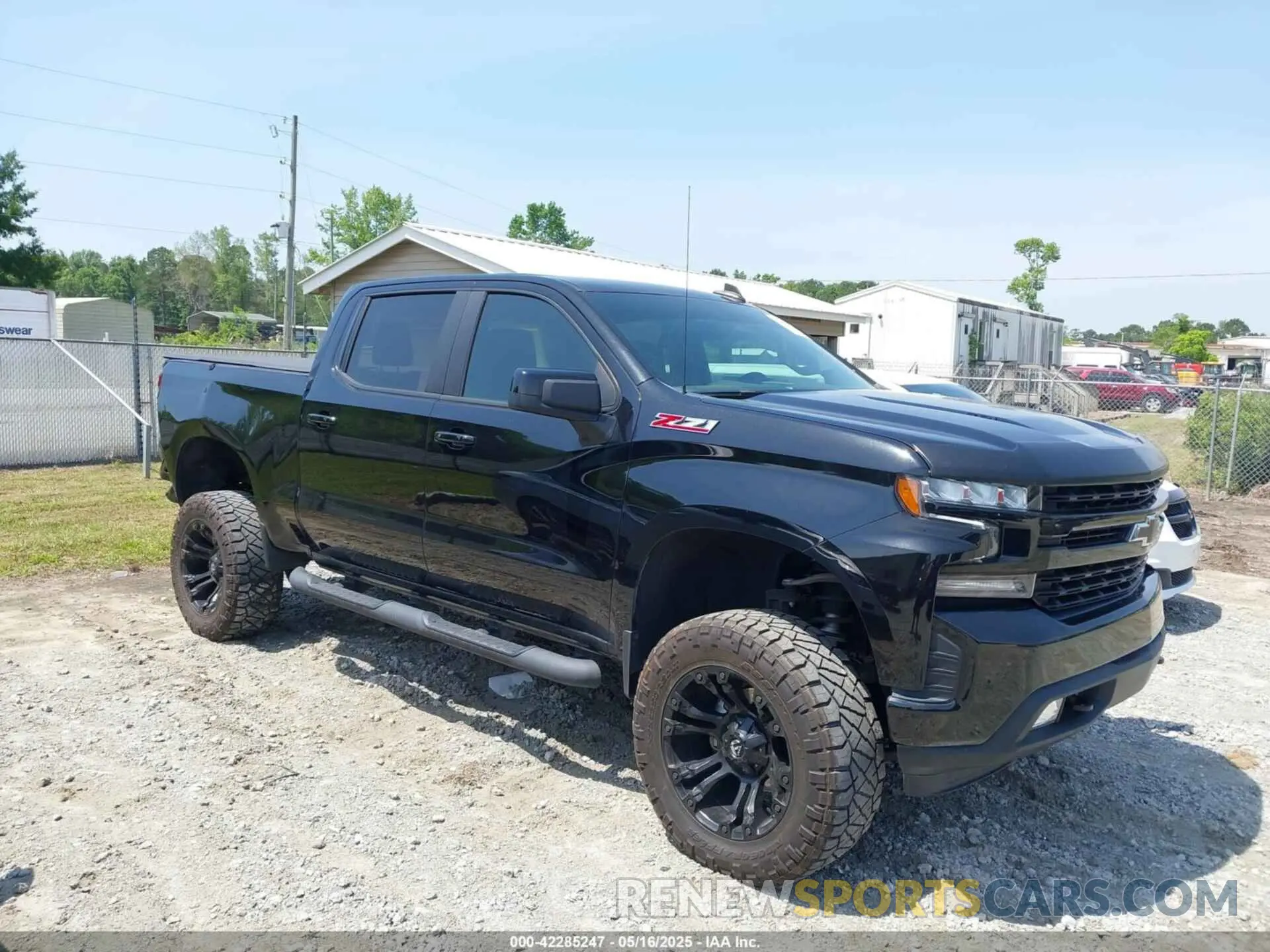 1 Photograph of a damaged car 1GCUYEEL7NZ235492 CHEVROLET SILVERADO 1500 LTD 2022