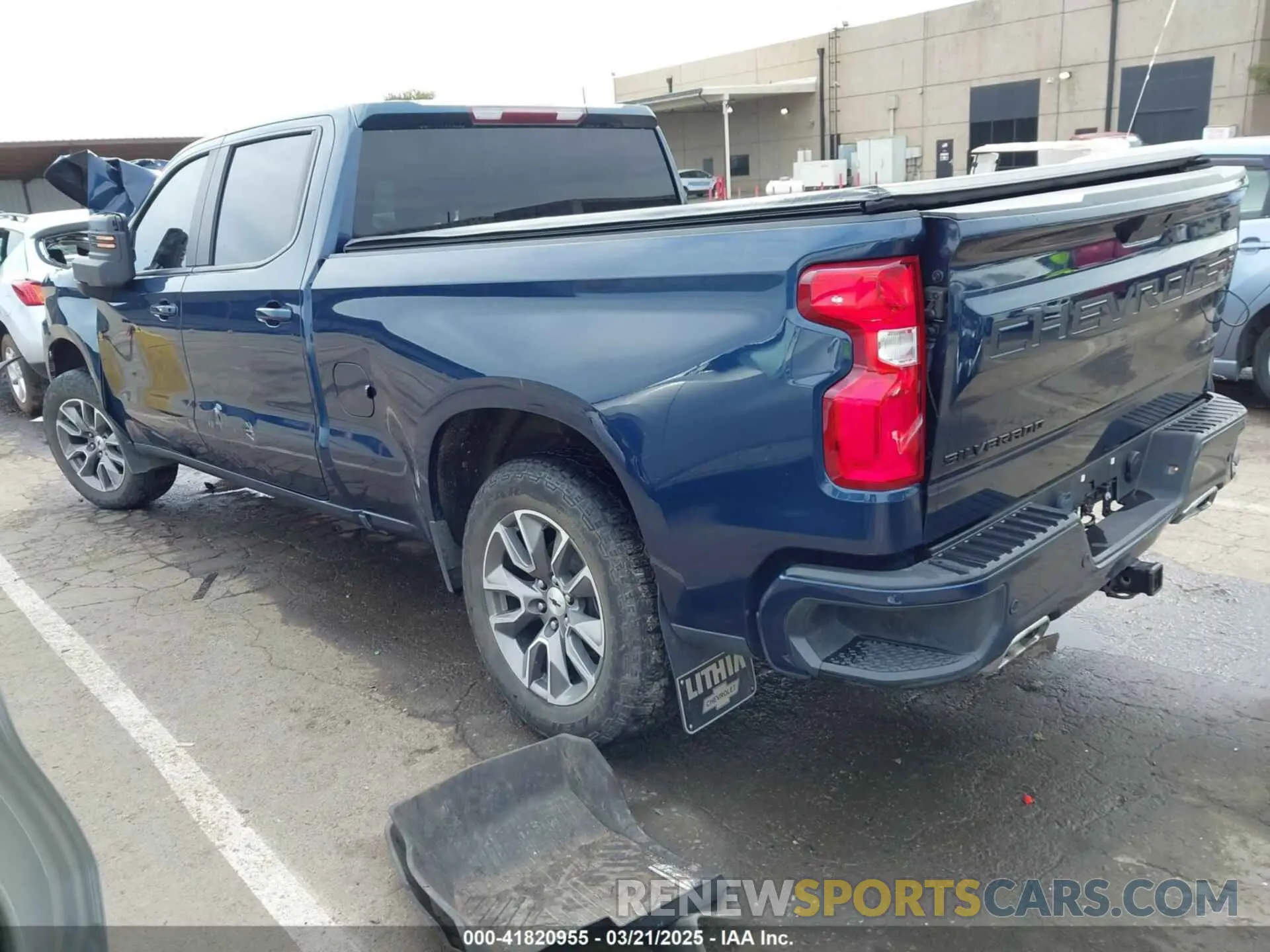 3 Photograph of a damaged car 1GCUYEEL8NZ234254 CHEVROLET SILVERADO 1500 LTD 2022
