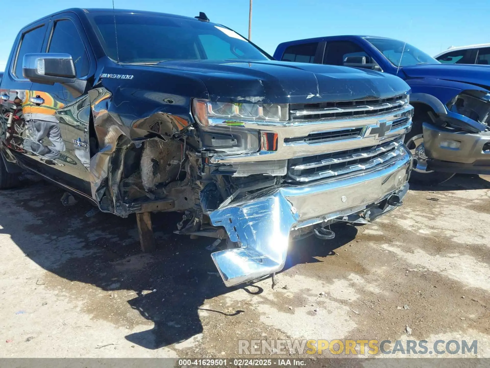 6 Photograph of a damaged car 1GCUYGED6NZ143388 CHEVROLET SILVERADO 1500 LTD 2022
