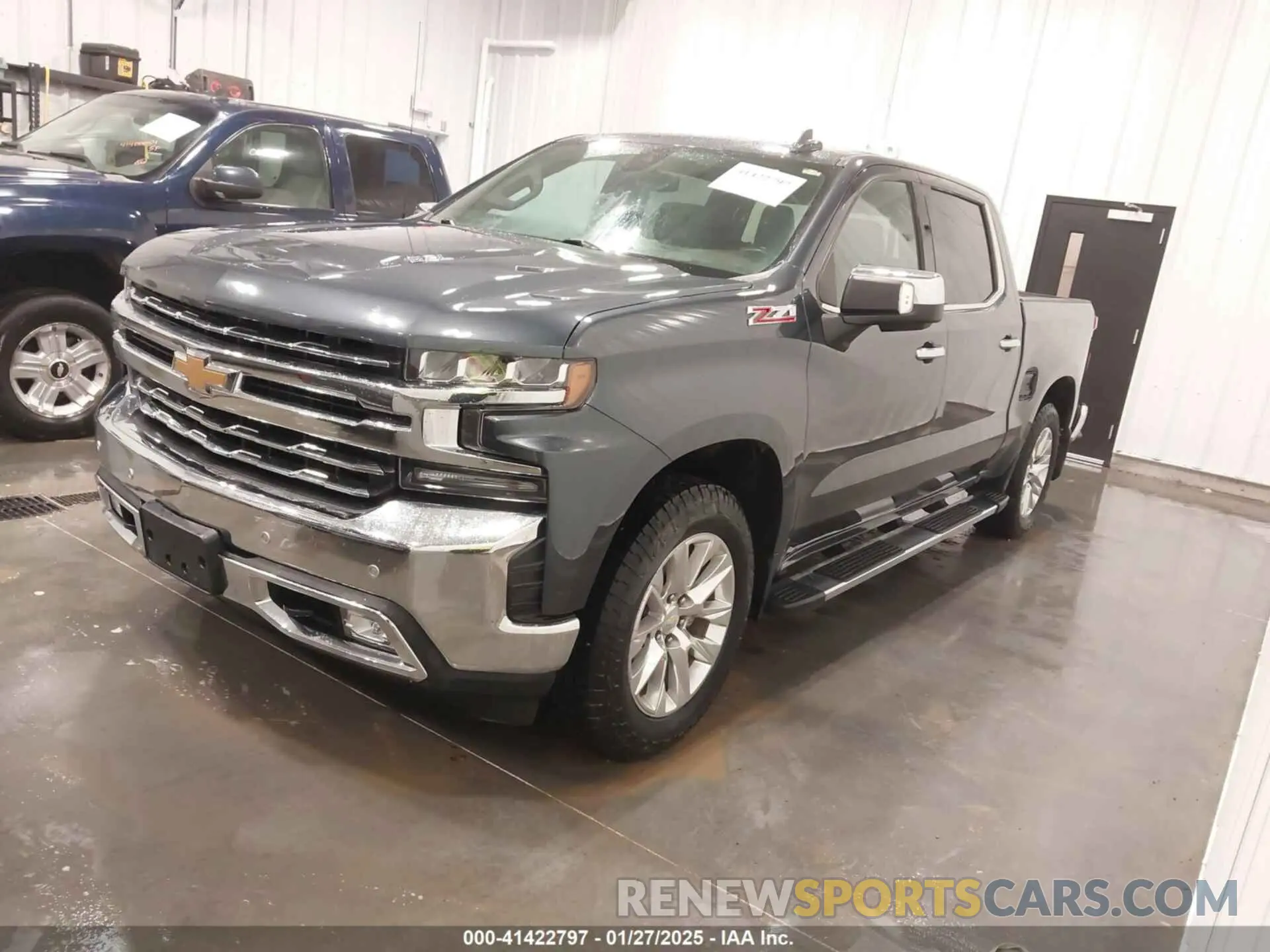 2 Photograph of a damaged car 1GCUYGEL4NZ187865 CHEVROLET SILVERADO 1500 LTD 2022