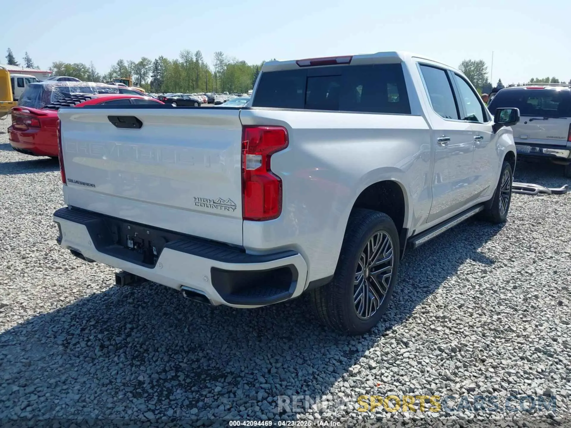 4 Photograph of a damaged car 1GCUYHEL6NZ179904 CHEVROLET SILVERADO 1500 LTD 2022