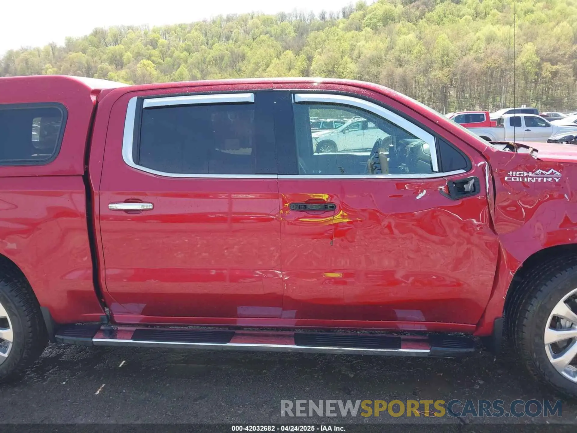14 Photograph of a damaged car 1GCUYHEL6NZ236845 CHEVROLET SILVERADO 1500 LTD 2022