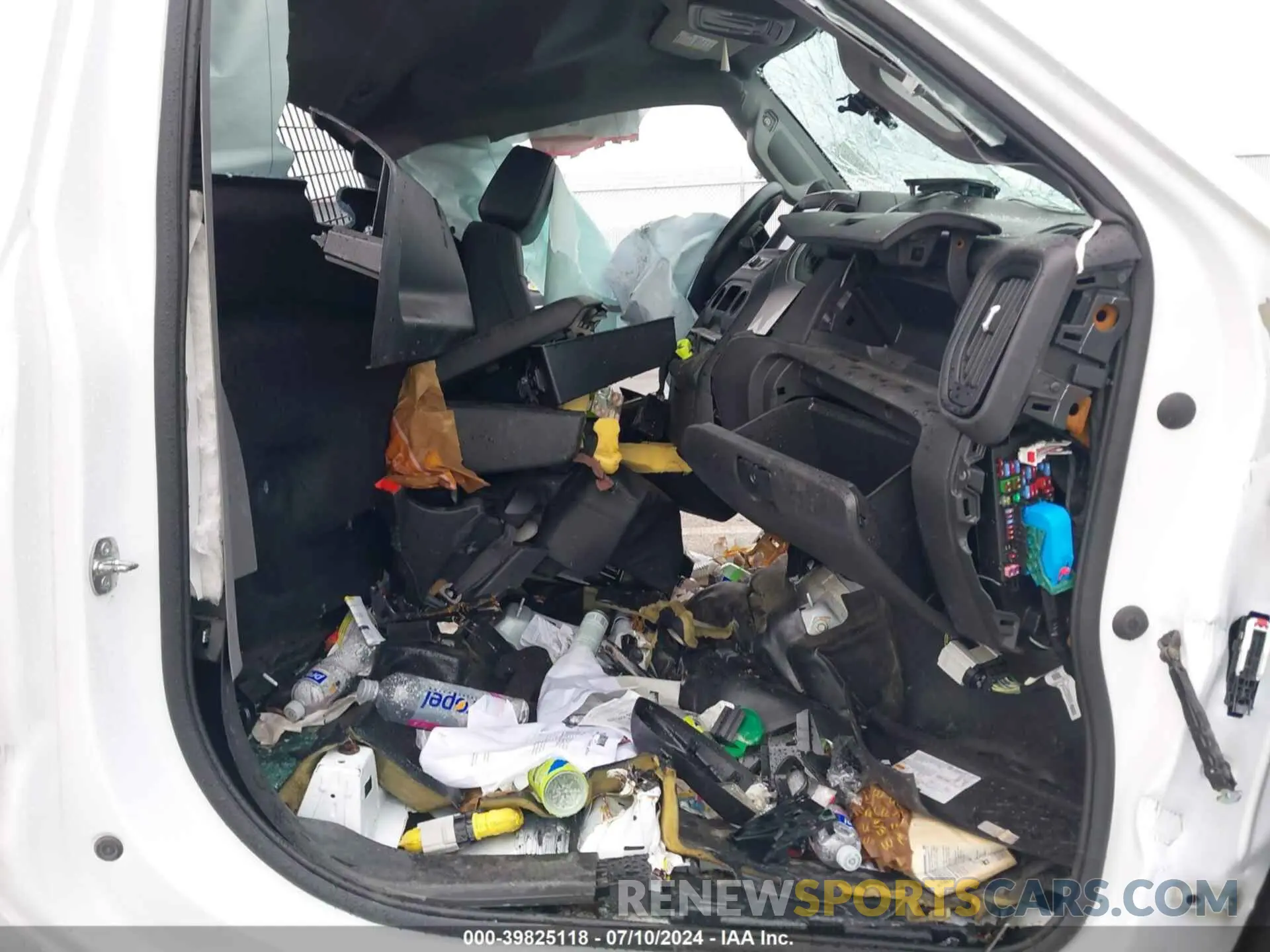 5 Photograph of a damaged car 3GCNYAEK6NG213388 CHEVROLET SILVERADO 1500 LTD 2022