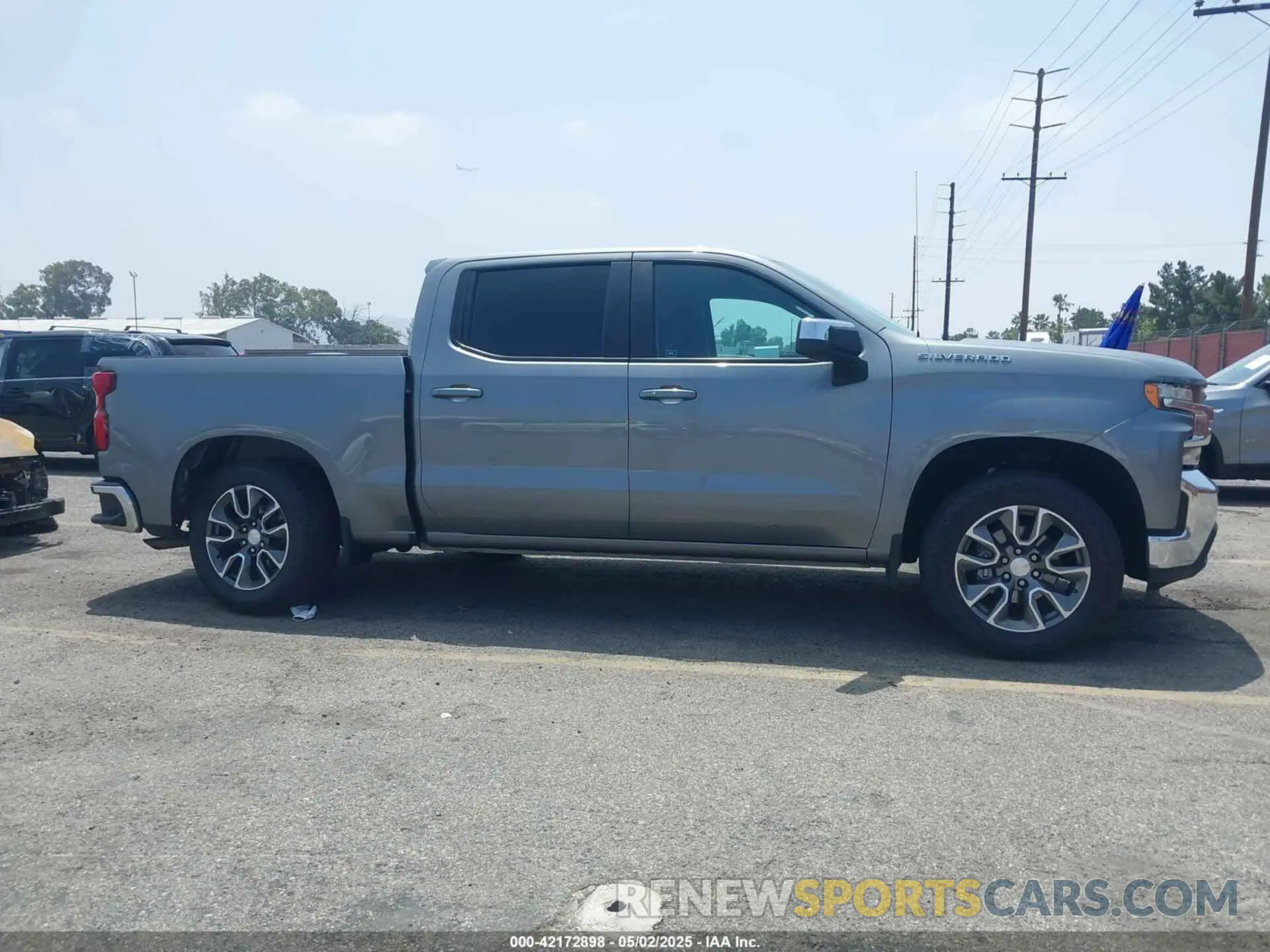 13 Photograph of a damaged car 3GCPWCED5NG129641 CHEVROLET SILVERADO 1500 LTD 2022