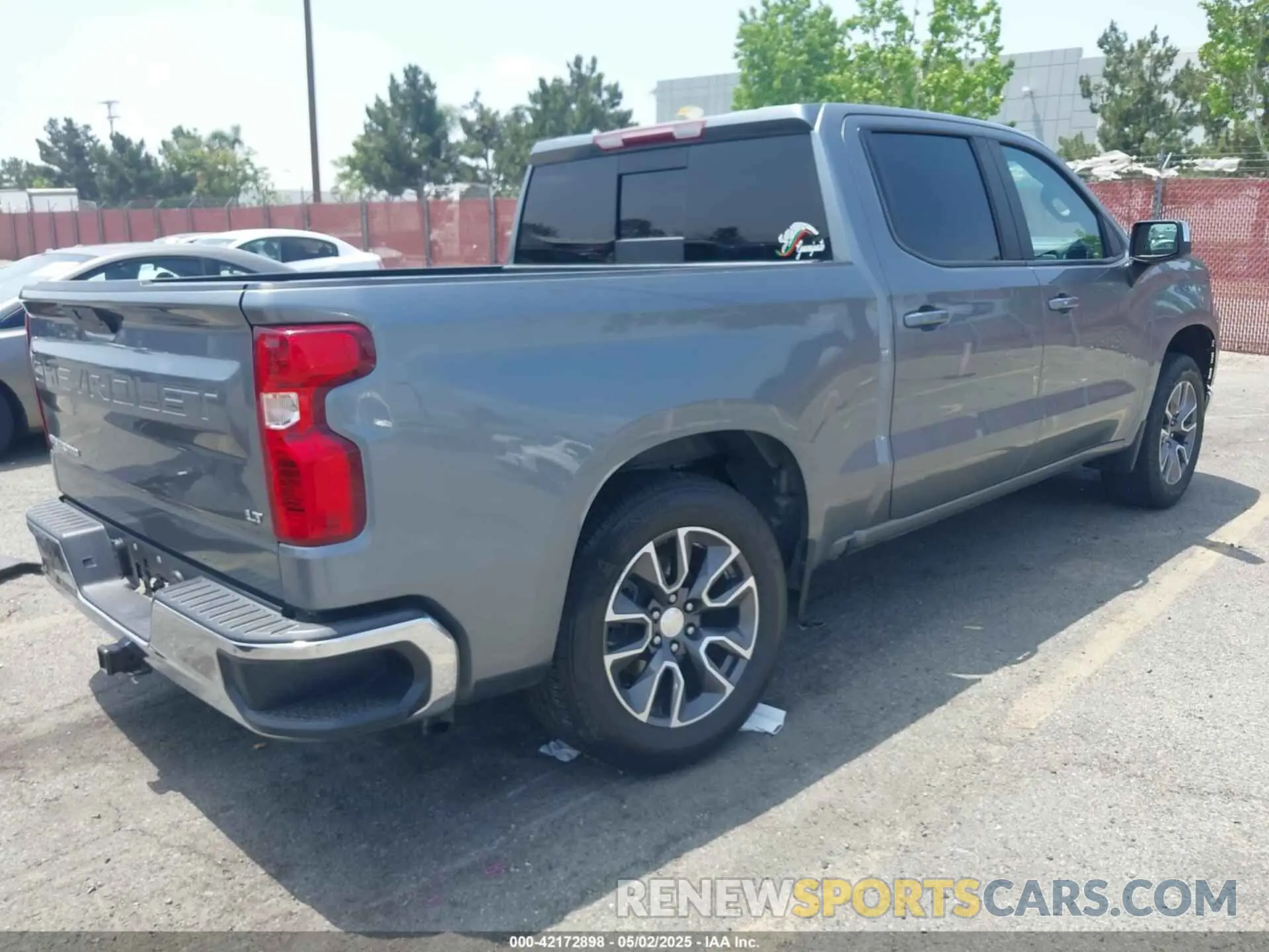 4 Photograph of a damaged car 3GCPWCED5NG129641 CHEVROLET SILVERADO 1500 LTD 2022