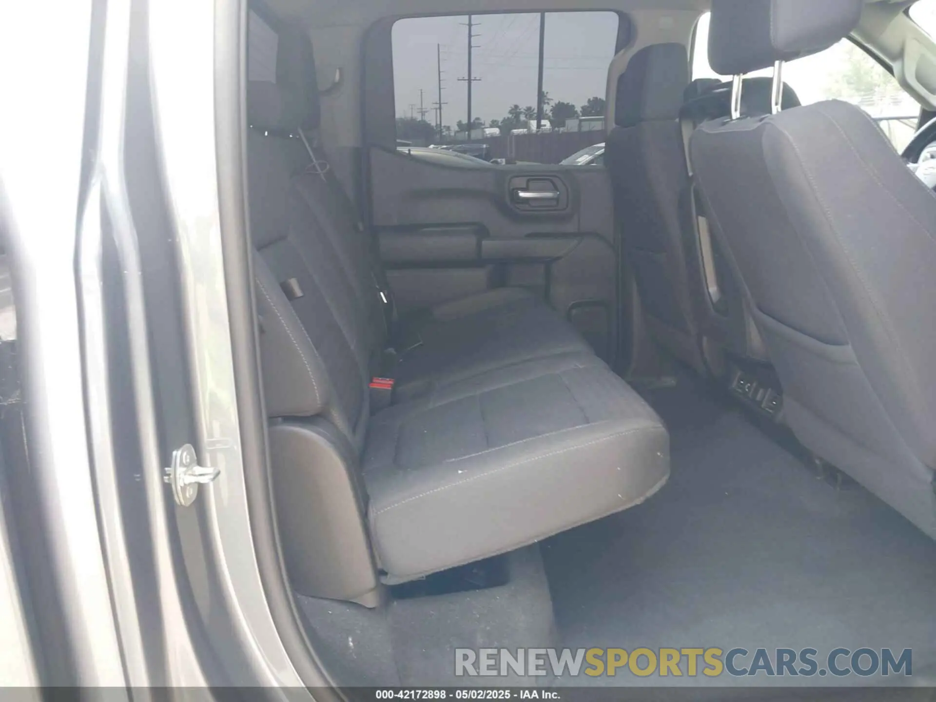 8 Photograph of a damaged car 3GCPWCED5NG129641 CHEVROLET SILVERADO 1500 LTD 2022